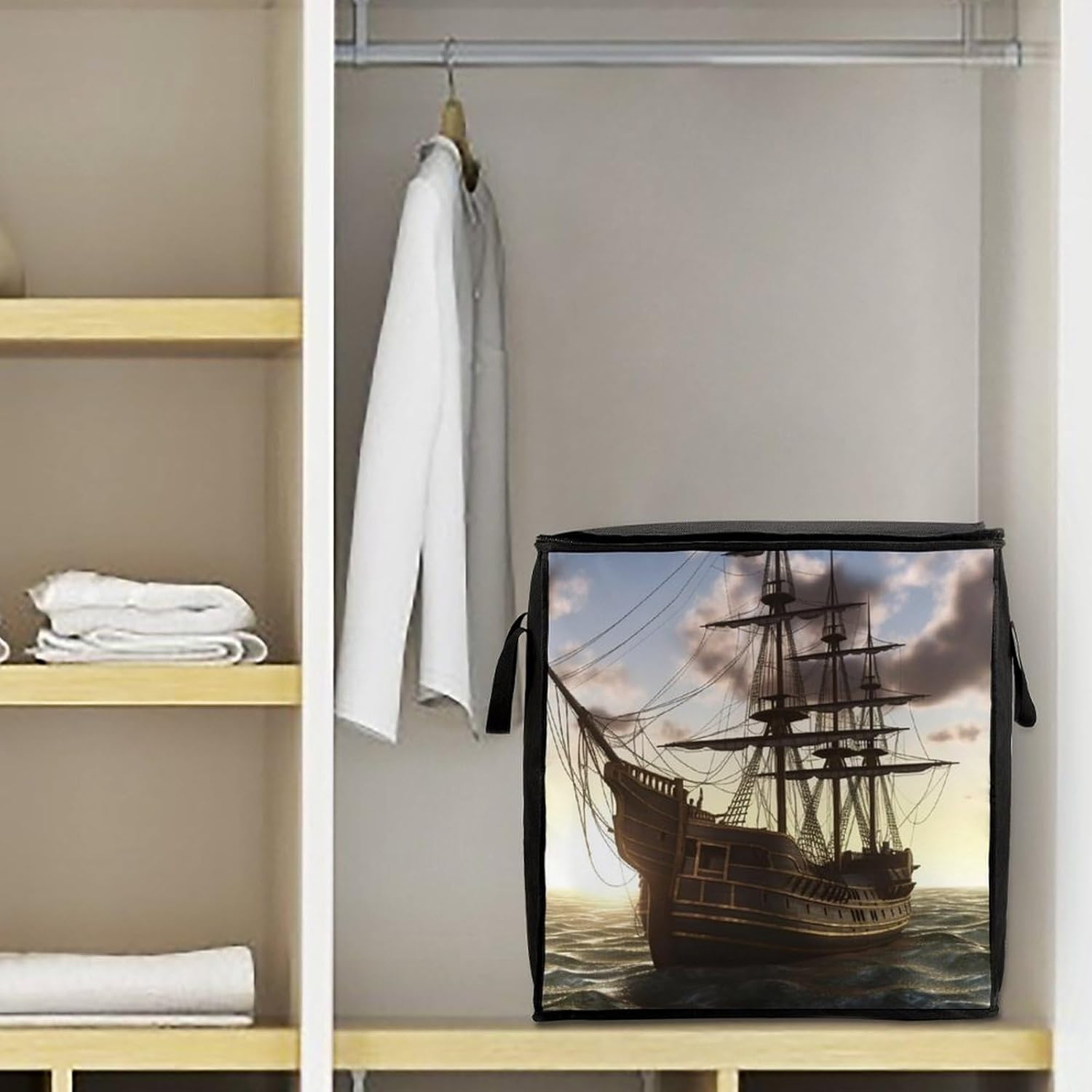 Quilt Storage Bag,Pirate Ship Printed Large Foldable Storage Container Portable Travel Storage Bag for Blankets, Quilts, Clothes, Comforter, Bedding And Pillows