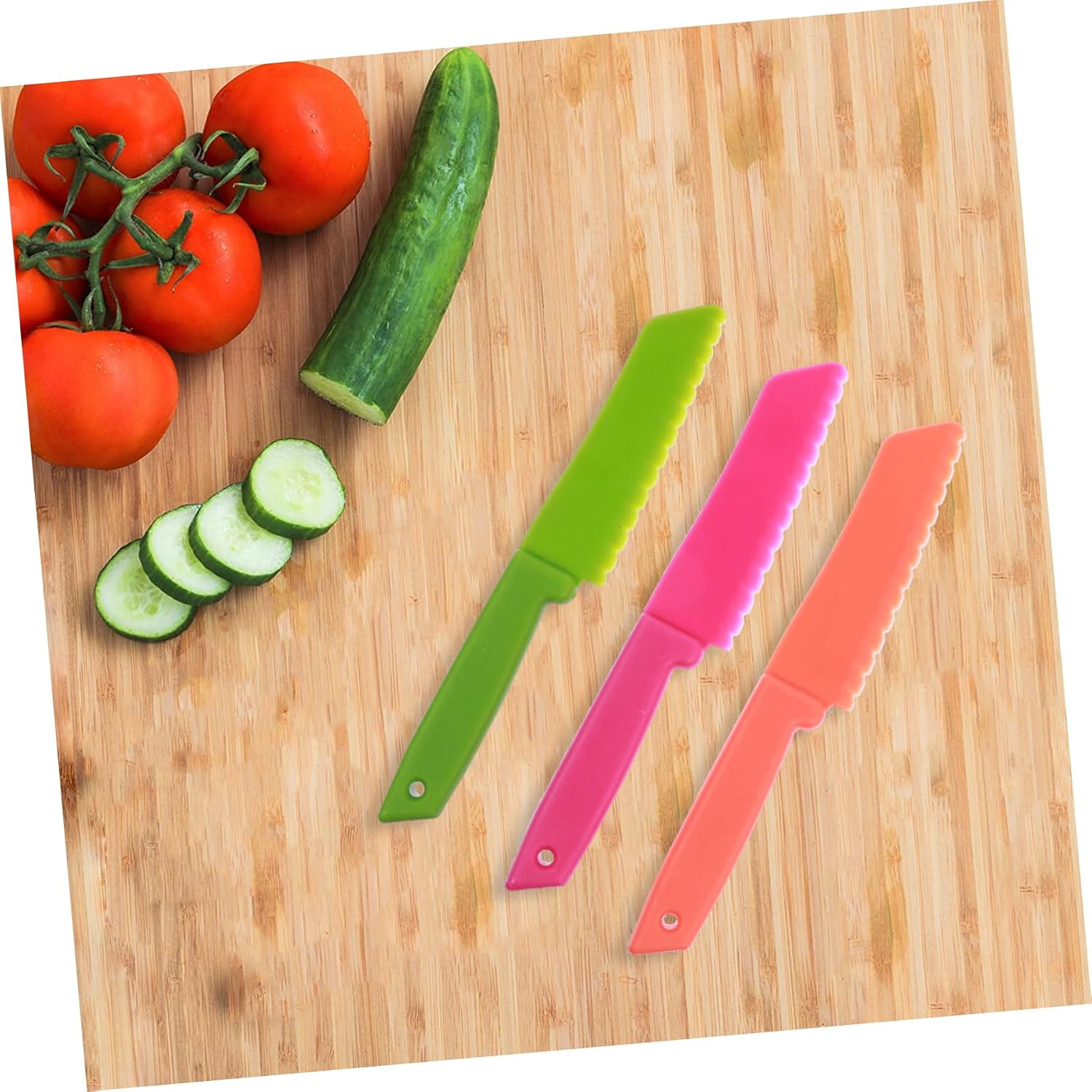6pcs Boys and Girls Safe Fruit Cutters Set Ergonomic Cake Cutting Tools for Boy Girl Lightweight Plastic Bread and Dessert Slicers for Birthday Parties and