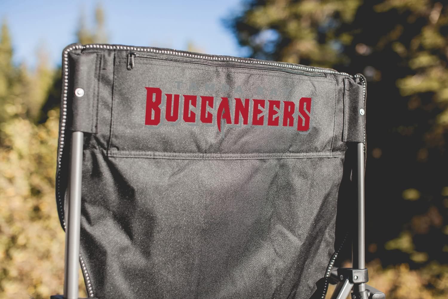 Picnic TIME NFL Tampa Bay Buccaneers Big Bear XXL Camp Chair with Cooler, Heavy Duty Beach Chair, 500 lb Capacity Camping Chair with Carry Bag, (Black)