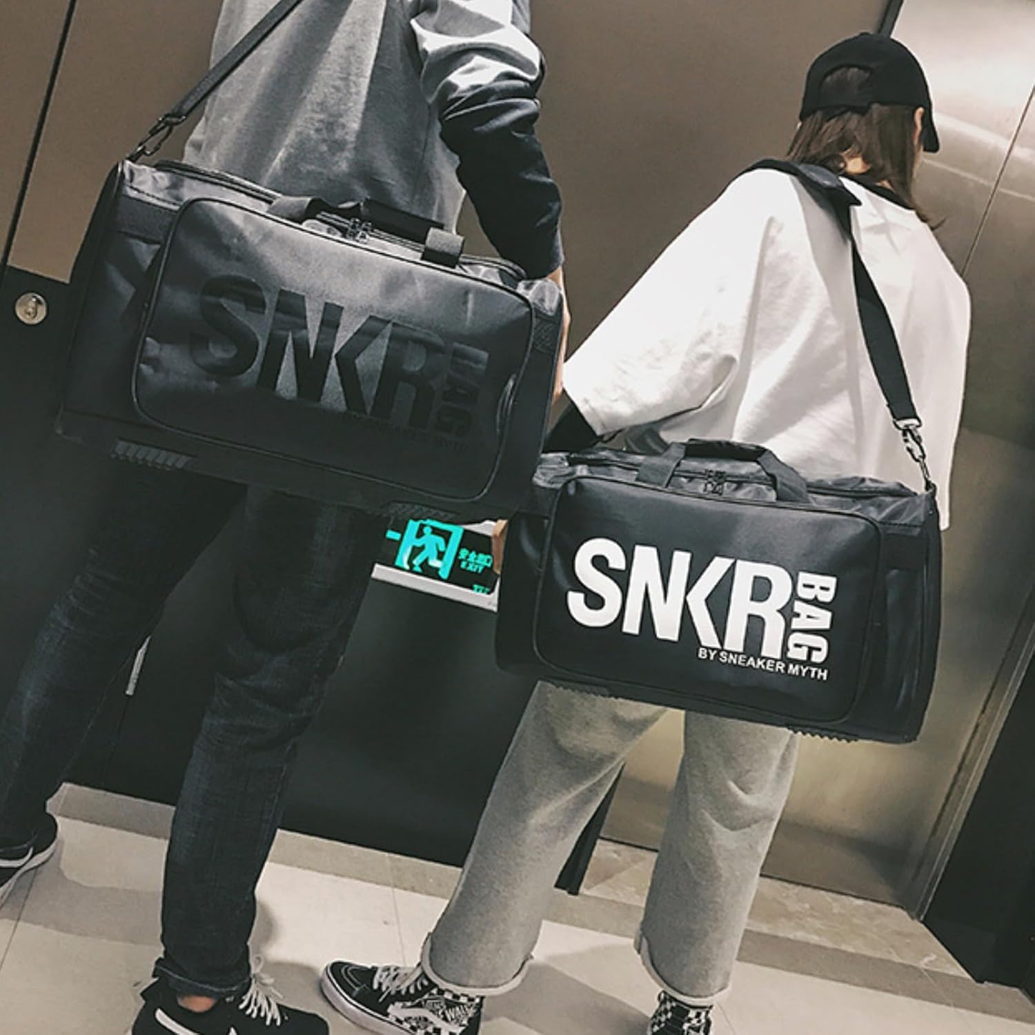 Sneaker Duffel Travel Bag for Men Women, Waterproof Basketball Shoe Bags Outdoor Sports Gym Bag with Removable Dividers