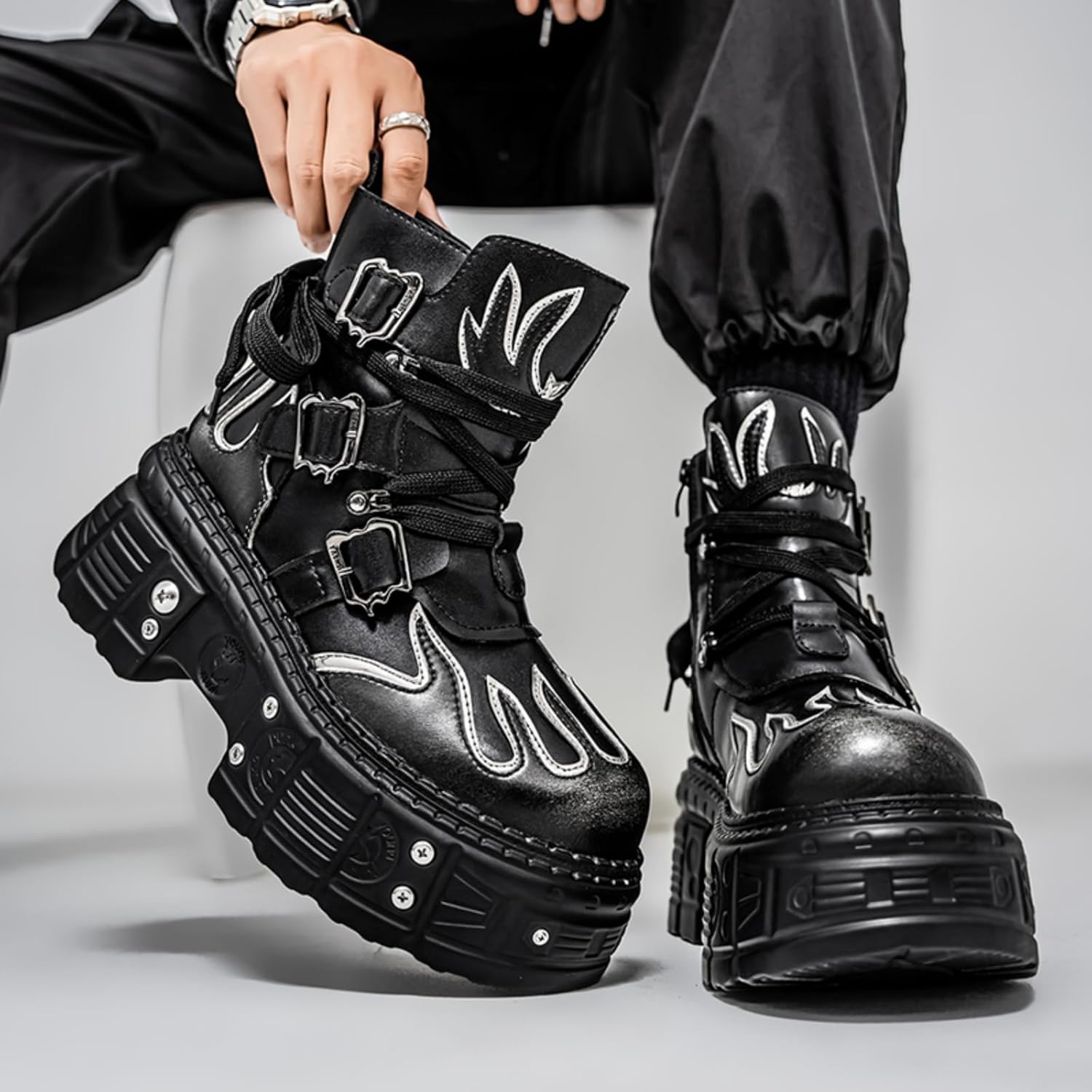 Men'S Black Leather Platform Motorcycle Ankle Boots With Flame Pattern Side Zipper & Adjustable Buckle Straps Edgy Punk Style Footwear For Casual And Special Occasions - Image 2