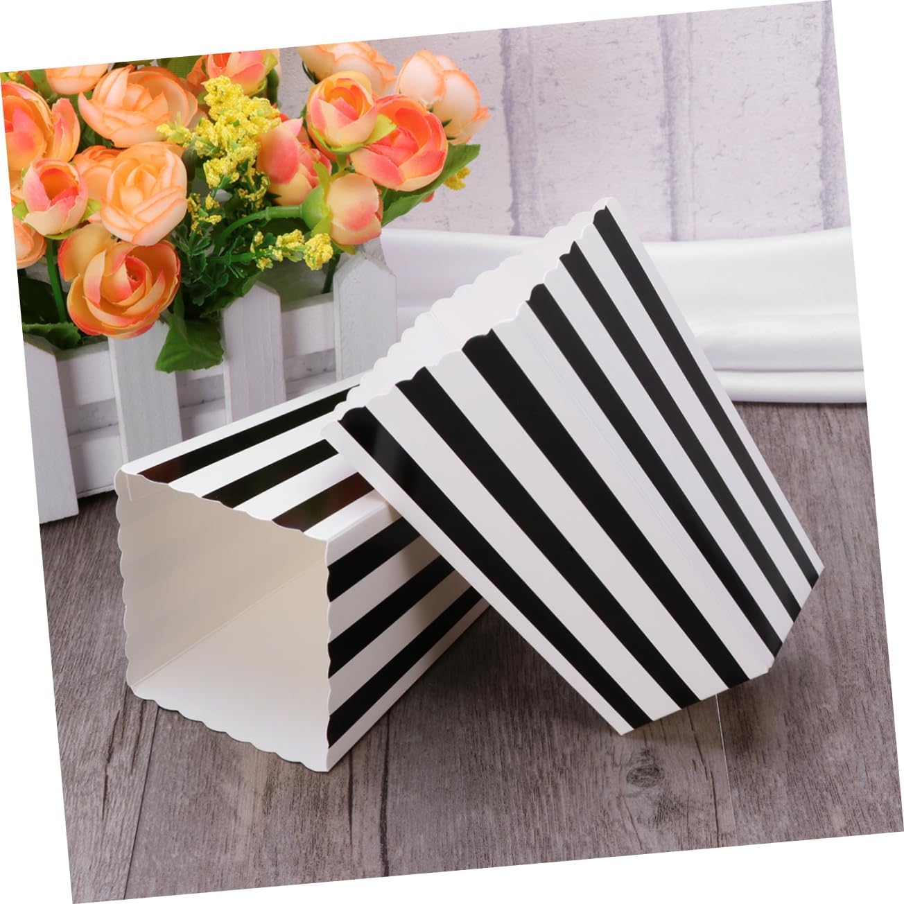 240pcs Popcorn Boxes for Parties Weddings Movie and Favors Popcorn Holders and Containers for Snacks and Treats