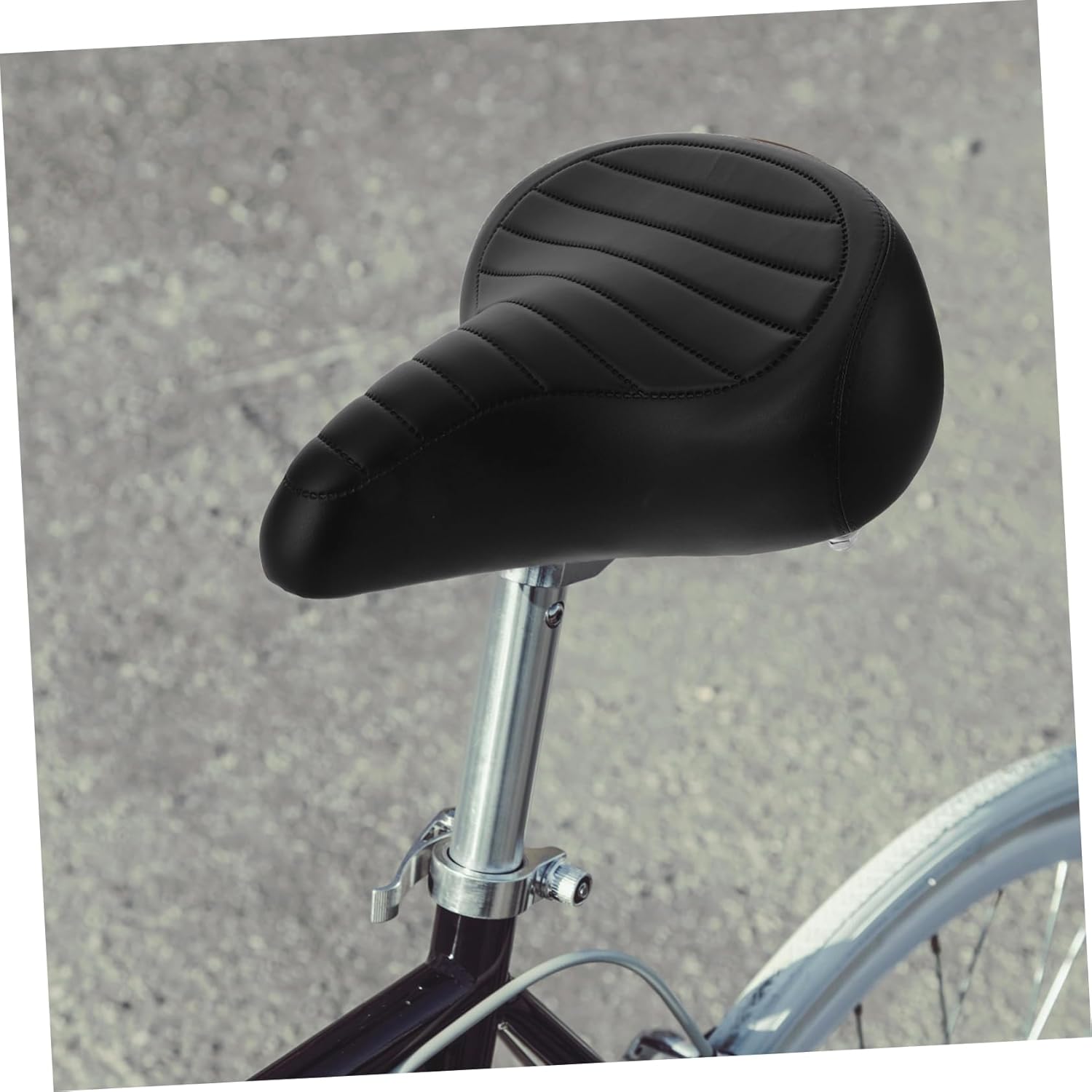YARNOW Mountain Bike Seat Cushion Wide Padded Bicycle Saddle Replacement Shock Absorption for Men and Women Comfortable Cycling Accessory for Outdoor Use