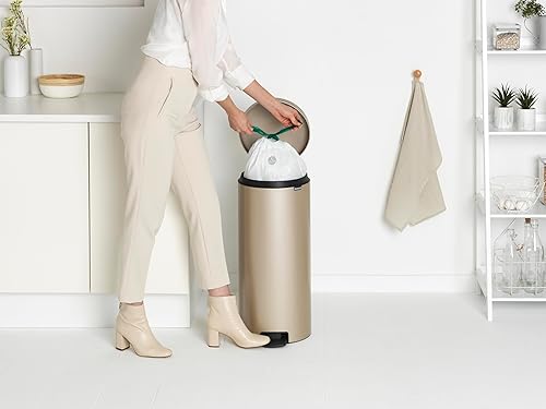 Miniatura 8 de Brabantia NewIcon - Papelera de 30 L (oro metálico) con cierre suave y cubo interior extraíble + bolsas de cubo gratis