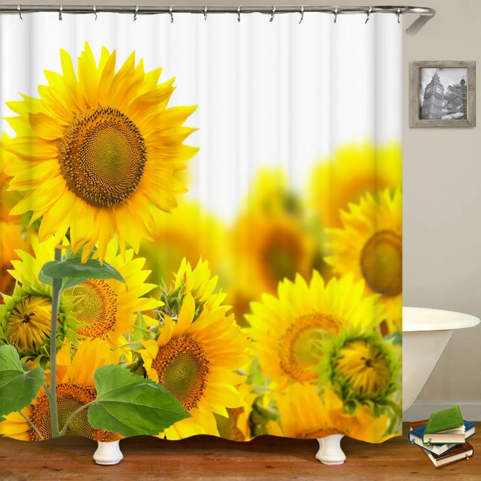 Rideau de douche imperméable motif tournesol pour garder le sol de votre salle de bain sec.