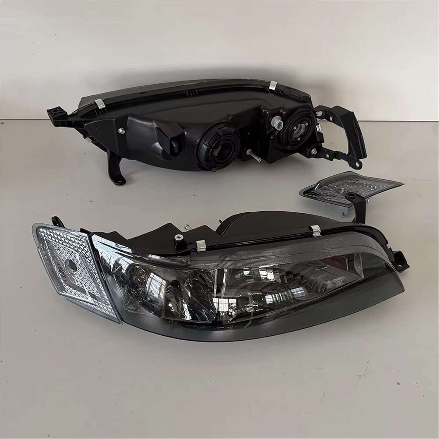 A Pair Car Headlights Headlamp Lens