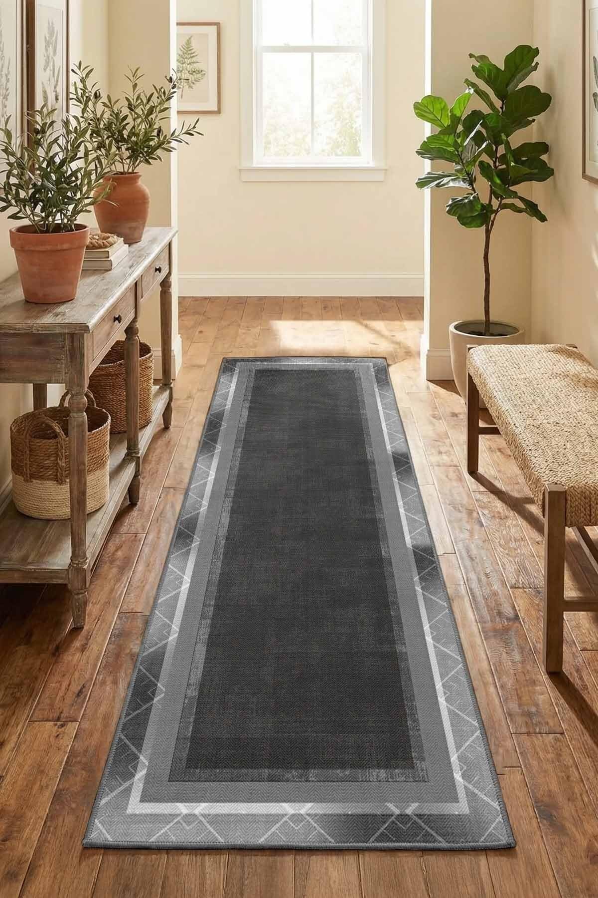 Monnhein Antrasit Yolluk 1371 - Yıkanabilir, Kaymaz Taban, Dijital Baskılı, Leke Tutmaz, İnce Hav, Modern Koridor, Mutfak, Antre ve Salon için Dekoratif Yolluk