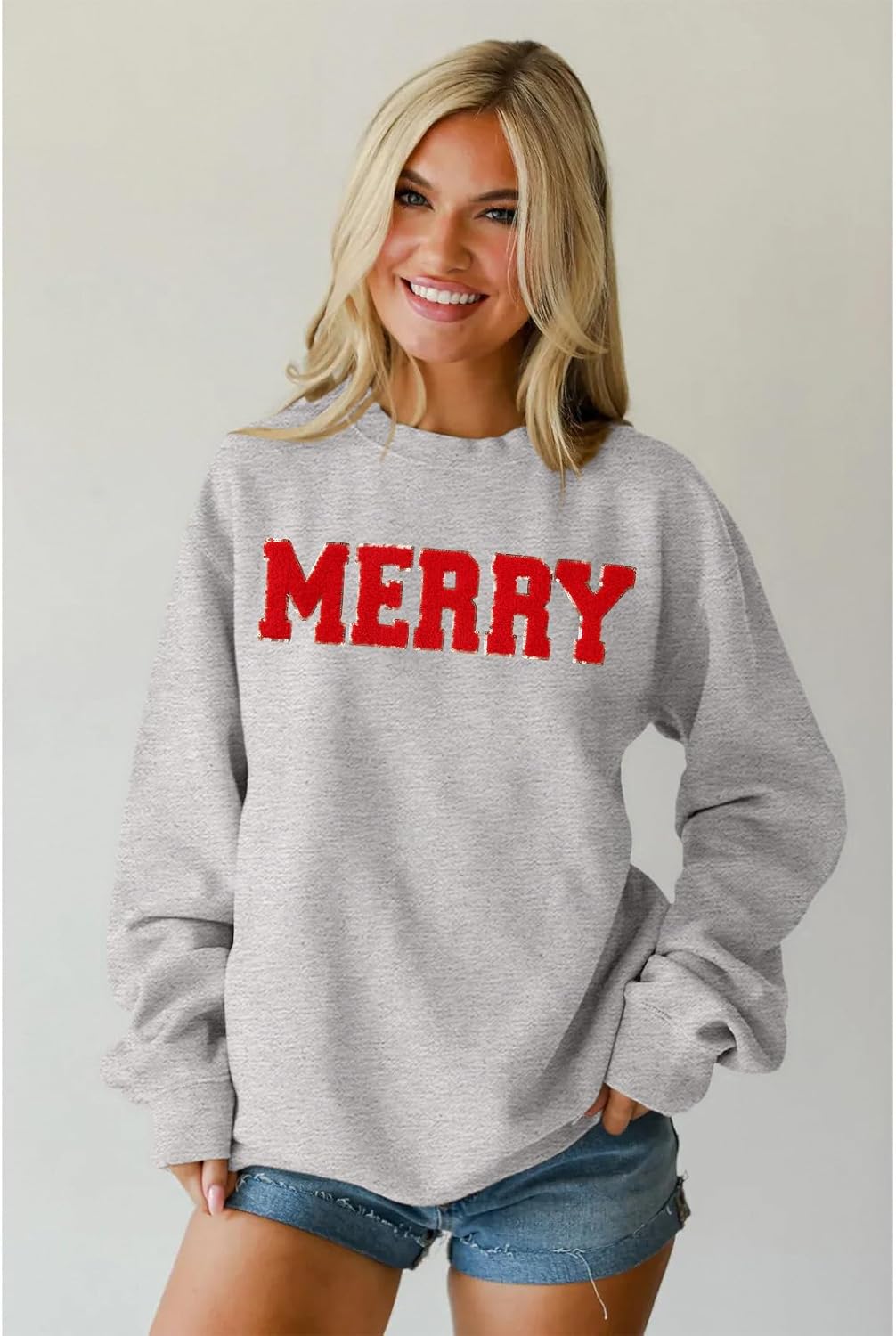 IZYJOY Christmas Women's Merry Graphic Sweatshirt Chenille Patch Letter Printed Crewneck Xmas Gifts Oversized Pullover Top - Image 2