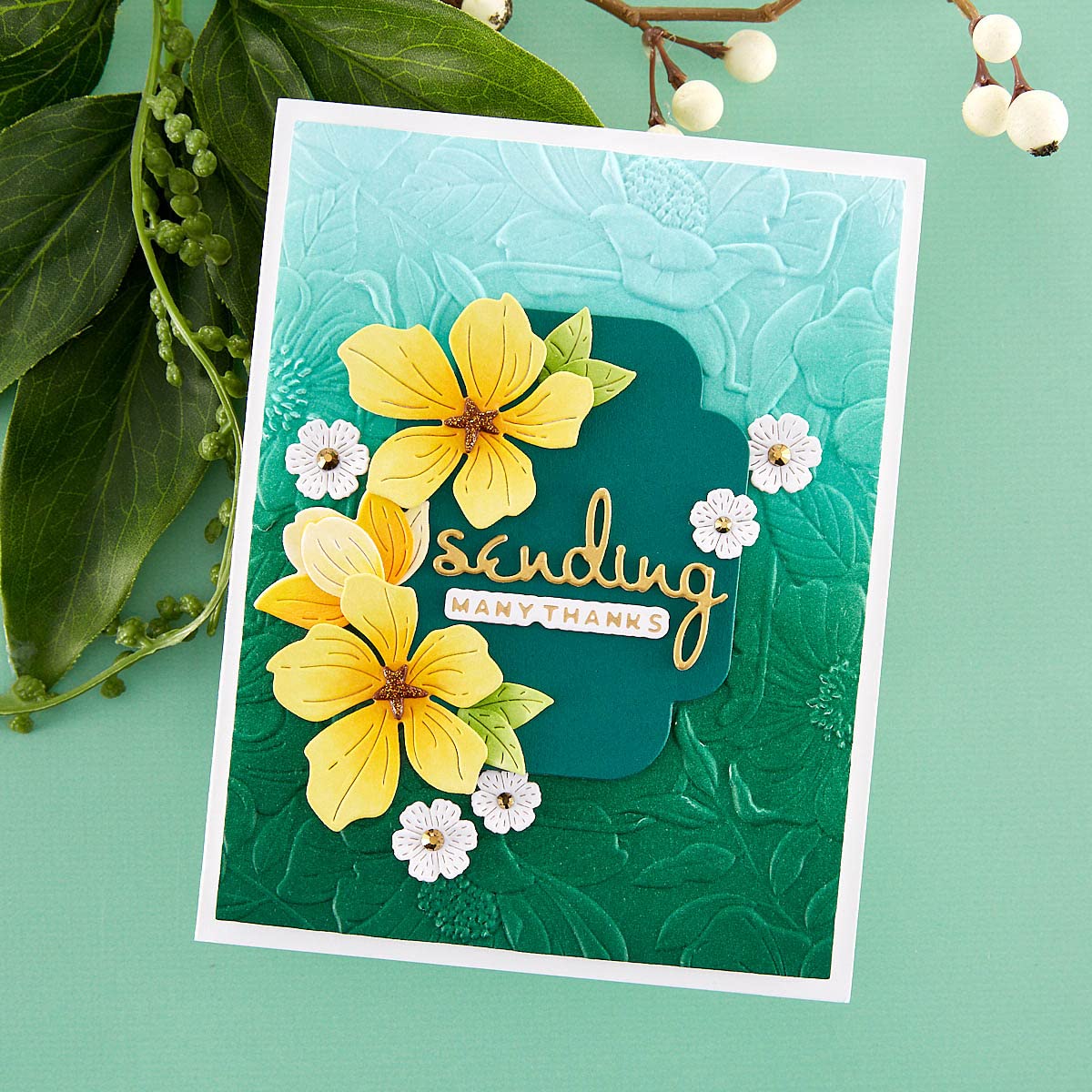 Spellbinders Hexi-Gem Blooms Glimmer Plaque Métallique