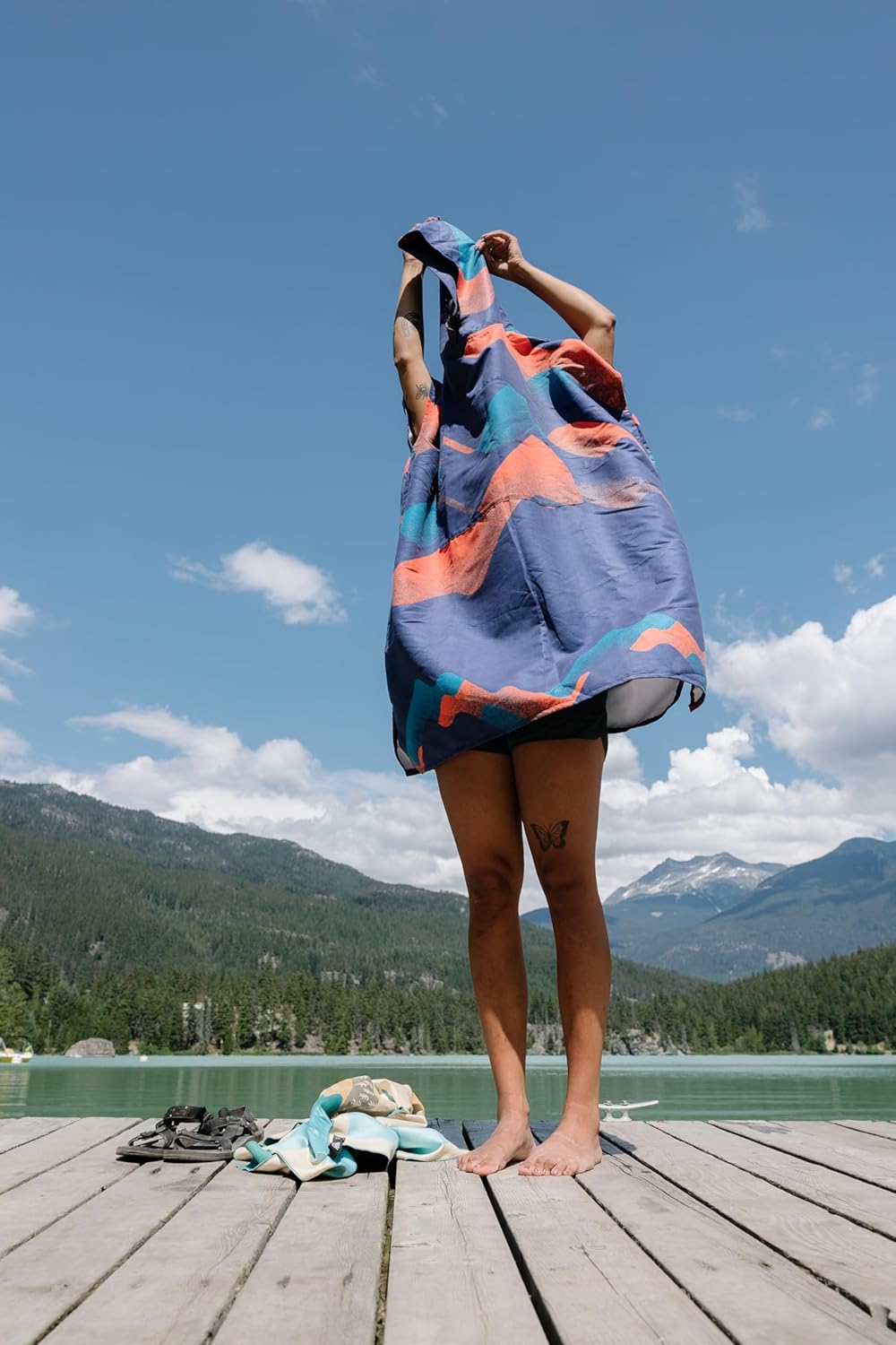 PackTowl Lightweight Microfiber Hooded Changing Poncho, Riso Wave, Large/Extra Large