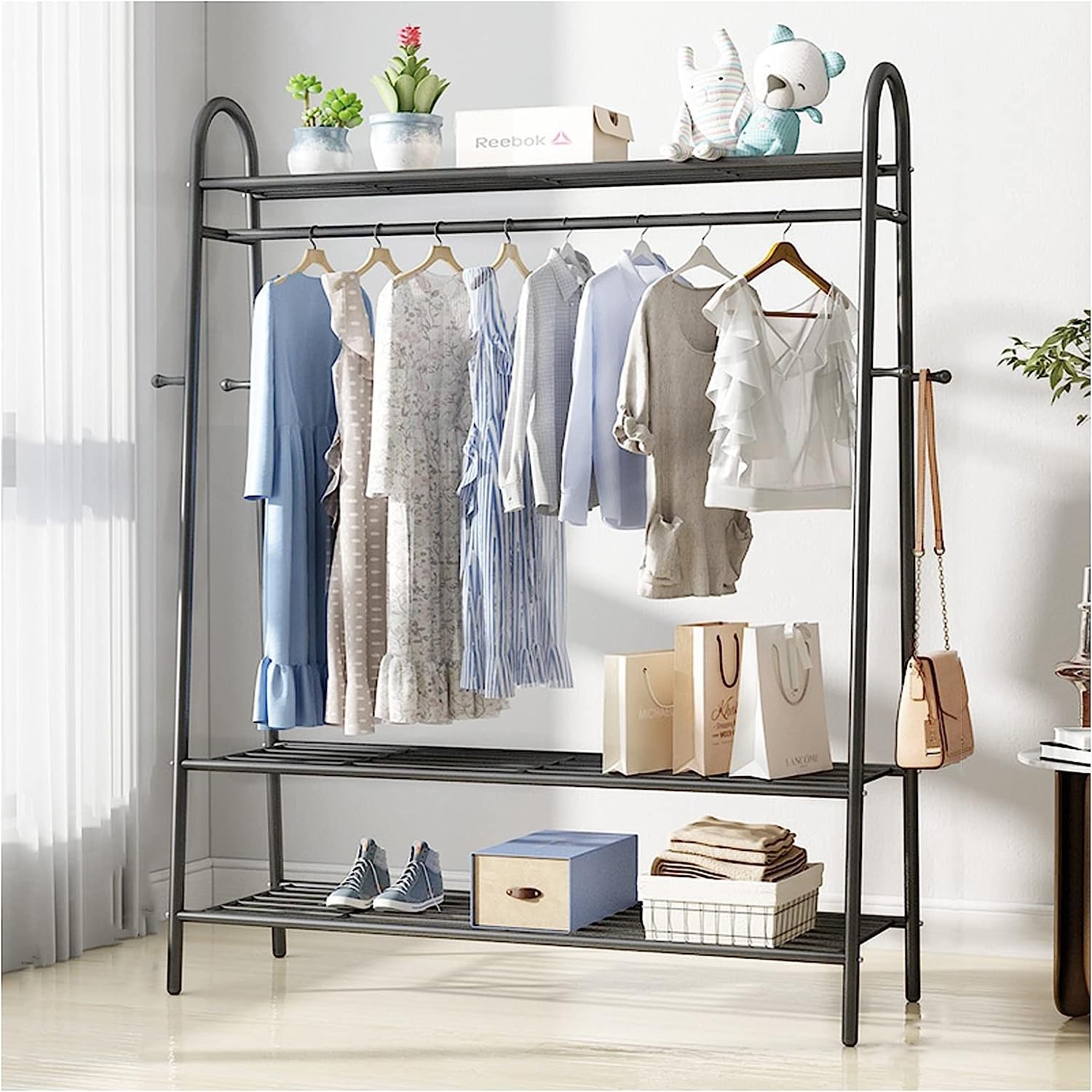 Perchero de metal para evitar ropa arrugada con estante de 3 niveles de 120cm