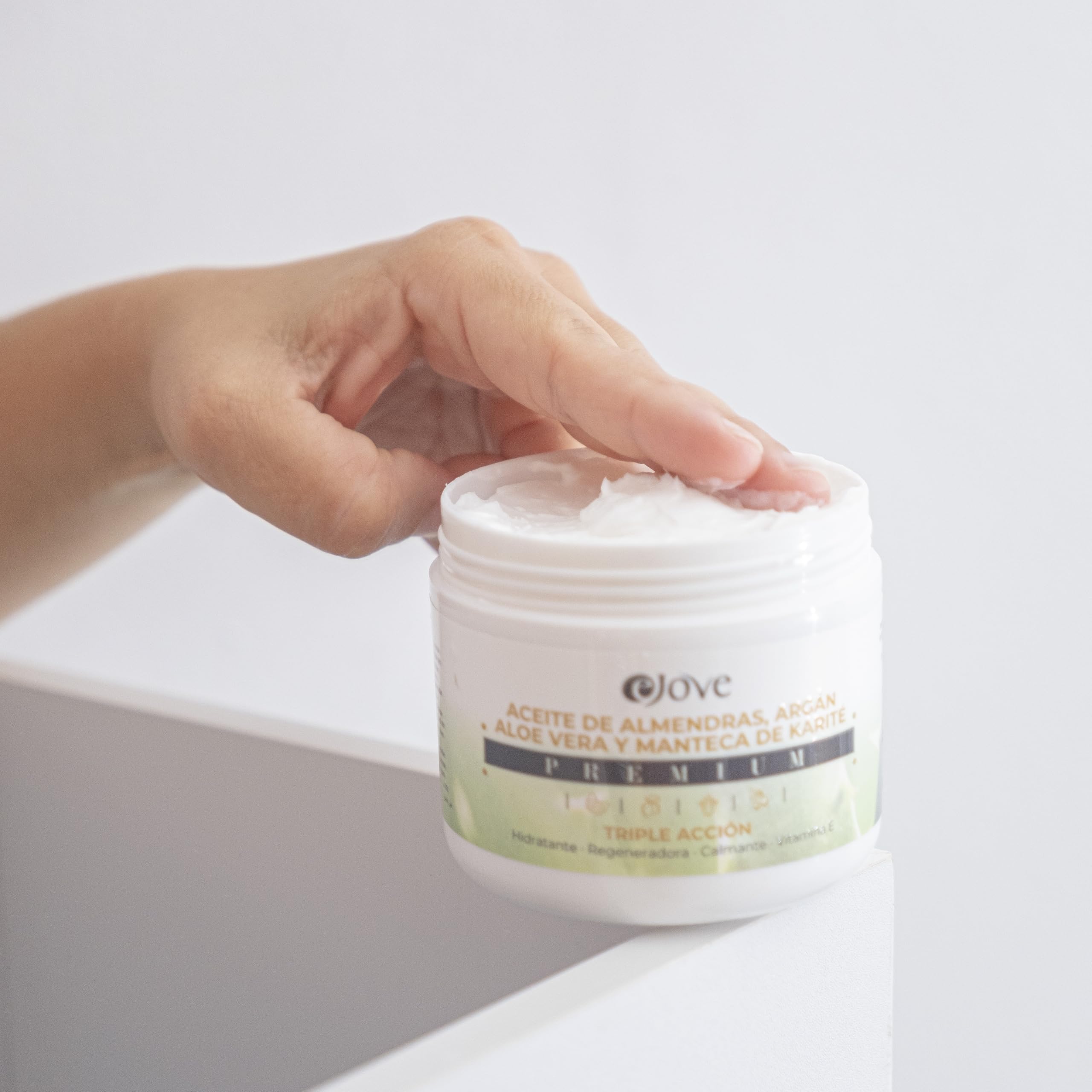 Ejove - Krem nawilżający do twarzy i ciała dla kobiet - Organiczne czyste masło shea - Aloes Vera - Olejek migdałowy - Arganowy - Krem przeciwstresowy - Masło Shea z witaminą E