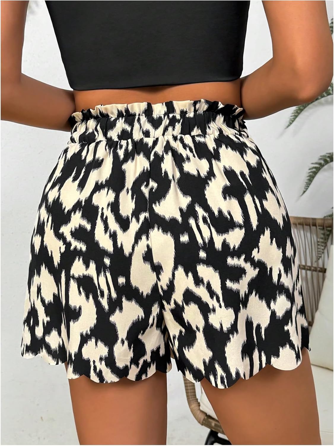 Women's Graphic Shorts Drawstring Waist Wide Leg Vacation Casual Shorts - Image 2