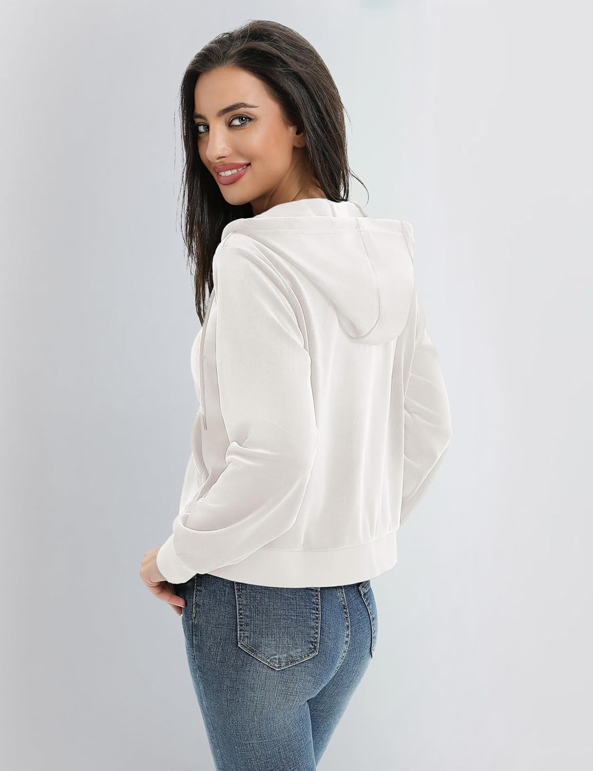 YUCOLEN Womens Zip Up Hoodies Velour Cropped Sweatshirts Soft Fleece Jackets Trendy Fall Outfits with Pockets Drawstring - Image 3