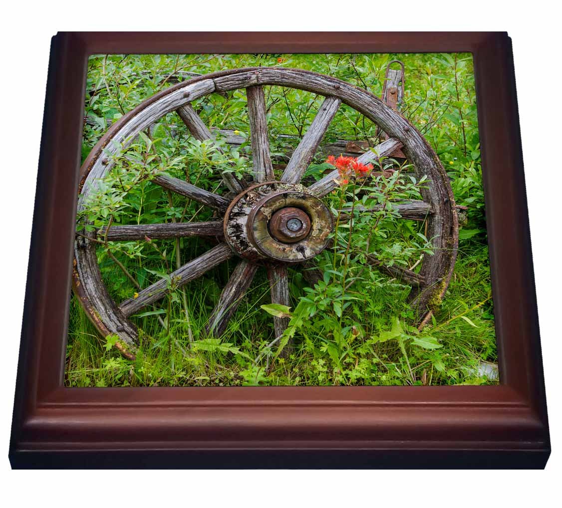 Old Waggon Wheel in Historic Barkersville, British Columbia, Canada-Trivet Tile, 8 by 8-Inch, Ceramic, Brown, 19.05 x 2.22 x 19.05 cm