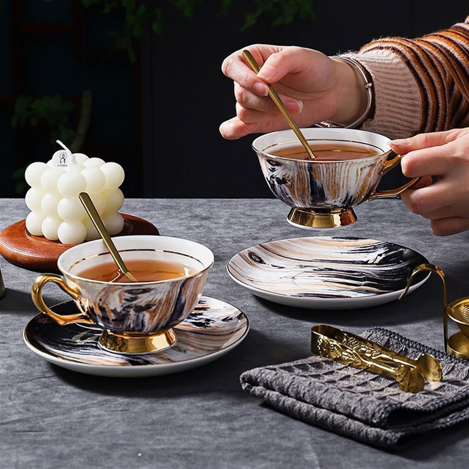 Tasse Tasses Ensemble de tasses et soucoupes en céramique luxe Art Light, à café porcelaine, thé britanniques l'après-midi
