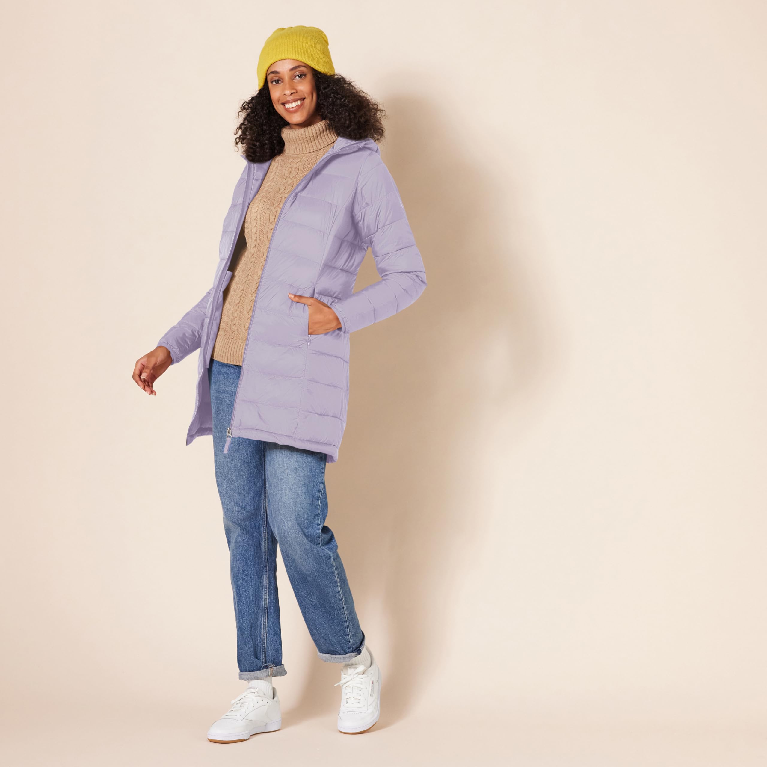 Amazon Essentials Piumino con Cappuccio Ripiegabile, Leggero e Resistente all'Acqua, vestibilità Regolare (Disponibile in Taglie Forti) Donna