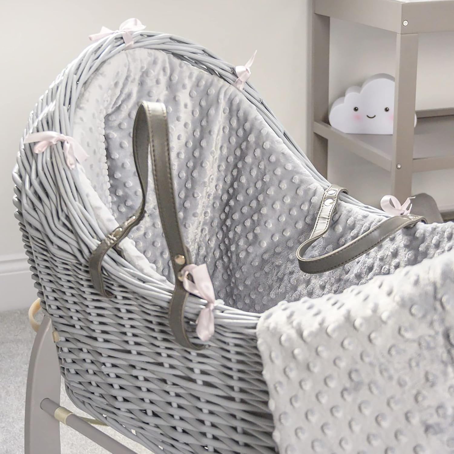 noah pod moses basket bedding