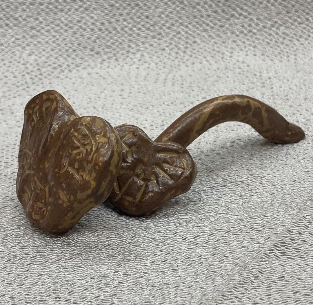 Amazon.co.jp: B45 伊羅保 霊芝 香枕寶山造 共箱 煎茶道具 香道具 : ホビー