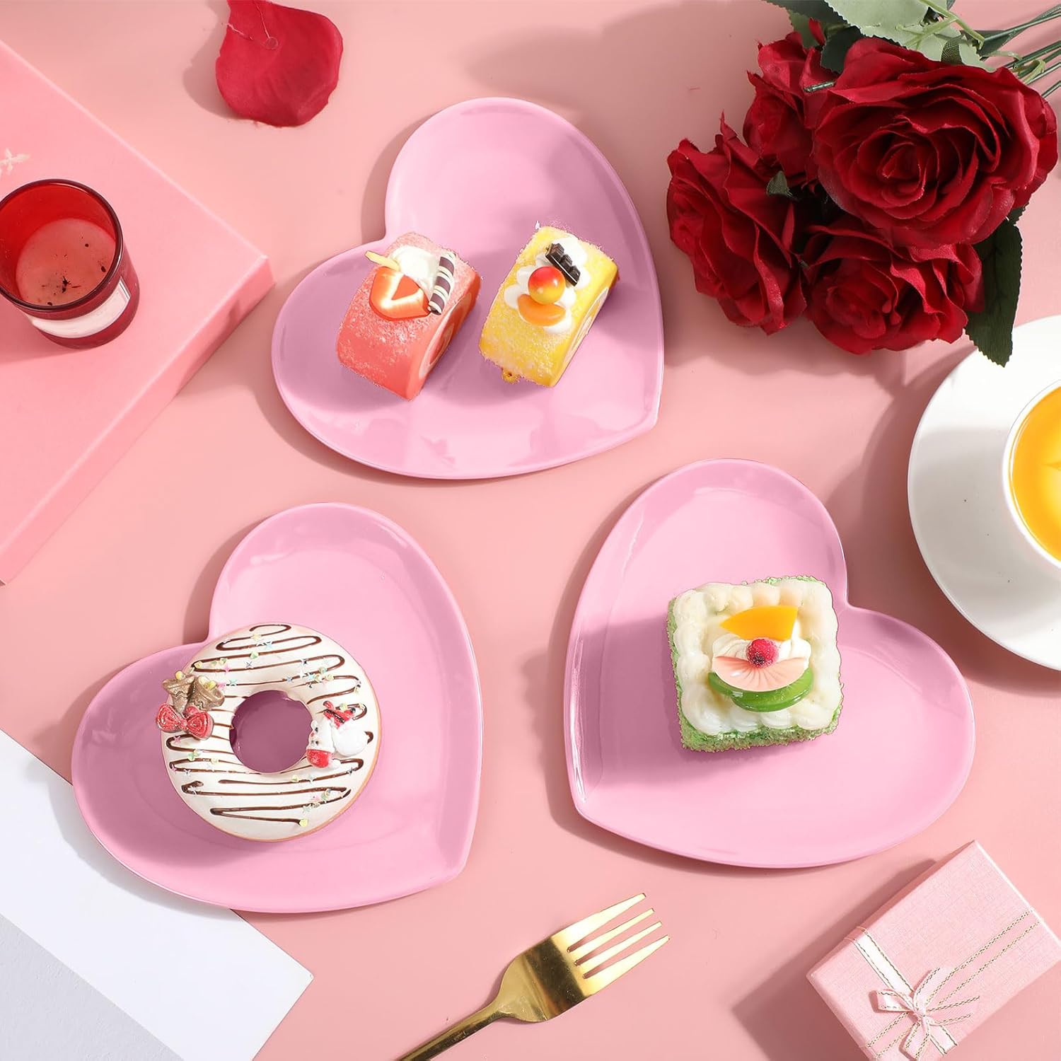Nuogo 8 Pcs Heart Shaped Dinner Plates 6.8'' Serving Tray Melamine Heart Shaped Plates for Dessert, Appetizer, Salad, Dishwasher Safe (Pink)