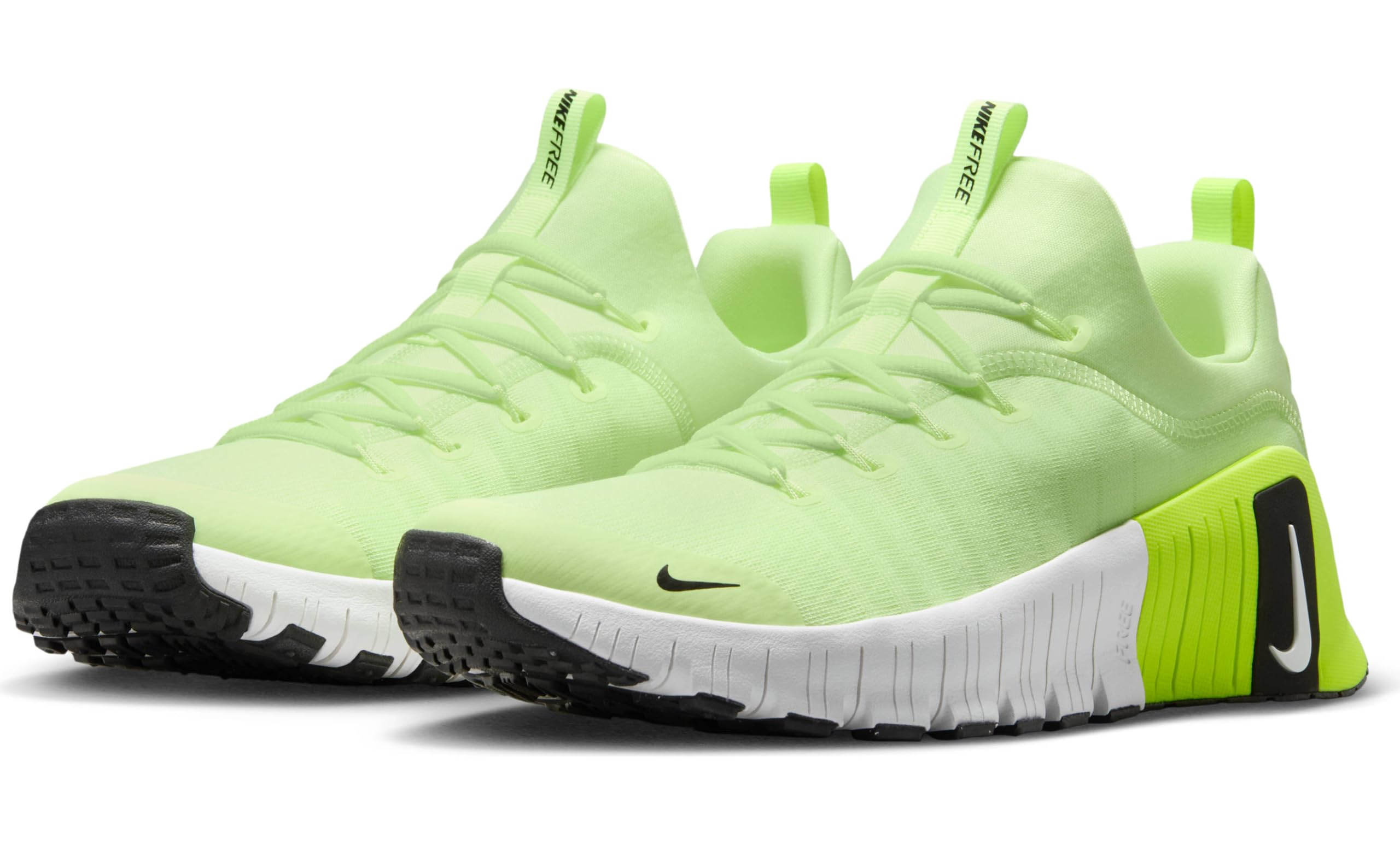 NIKE Men's Free Metcon 6Sneaker