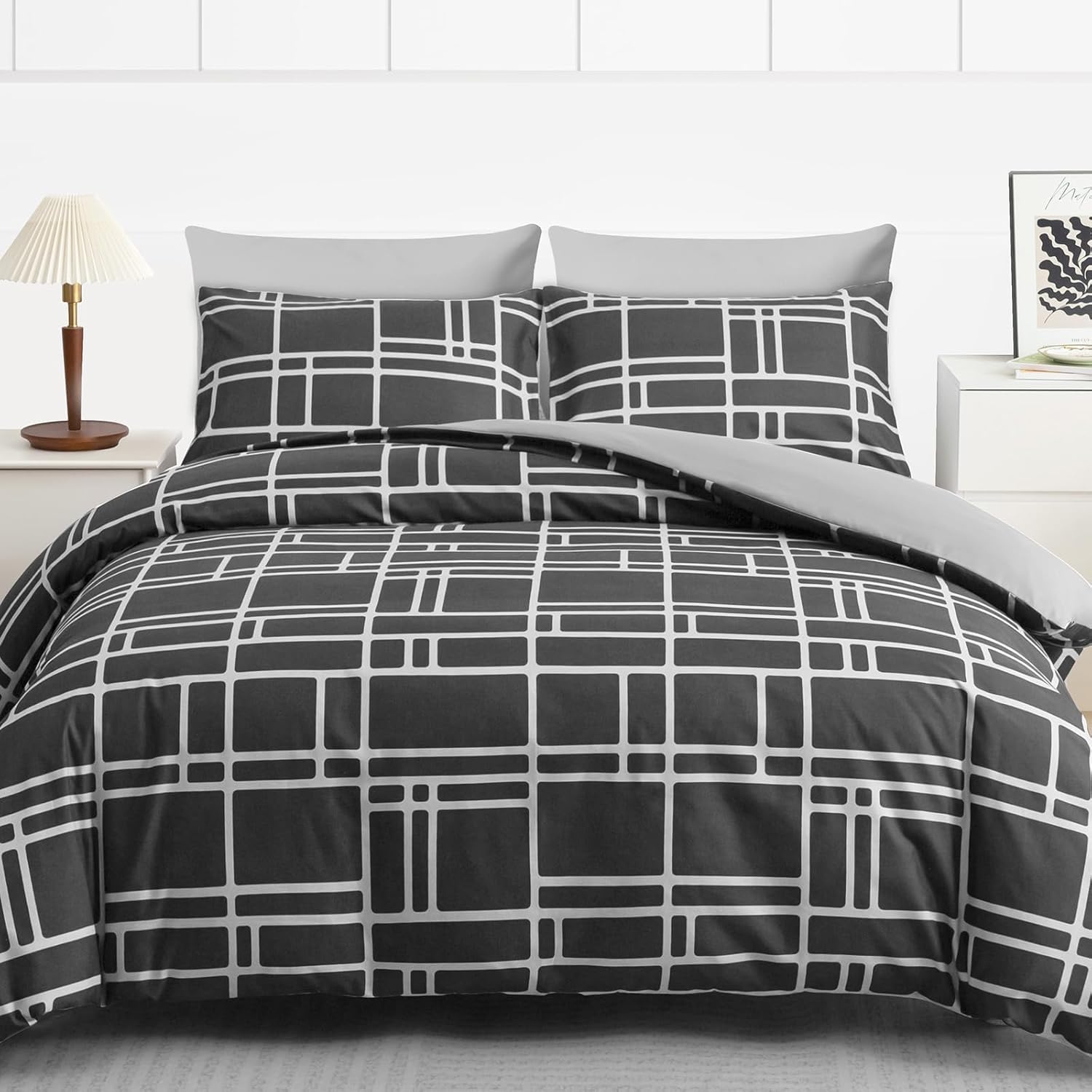 Pamposh 3 Pcs Single Duvet Cover Set with Matching Black Single Fitted Sheet 40 cm Extra Deep Pocket - UltraSoft Breathable Premium Microfibre Reversible Quilt Cover Bedding Set For All Seasons — view 66