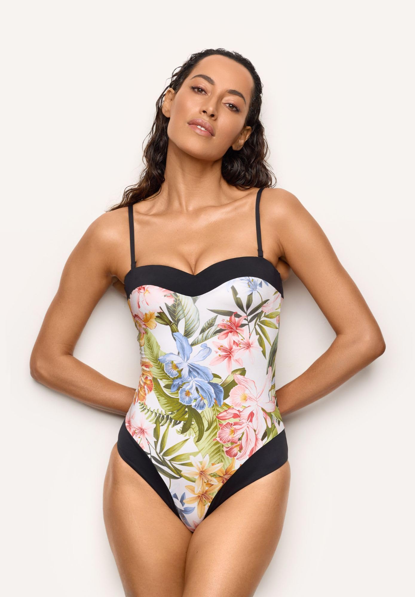 YAMAMAY - Costume da Bagno Intero Senza Ferretto, Leggermente Imbottito, Donna, Tahiti, Multicolore, Stampa Floreale