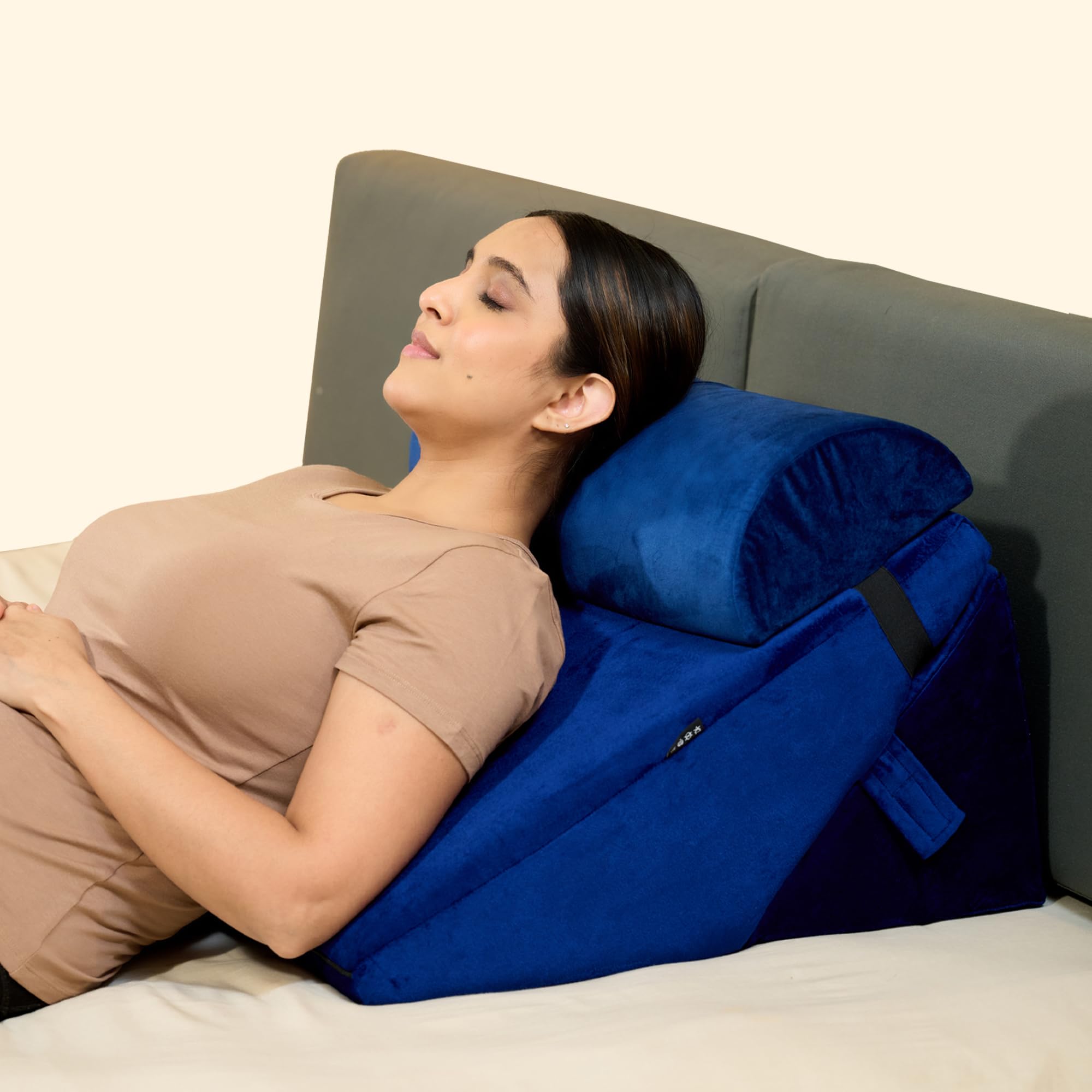 CareFoam Memory Foam Wedge Pillow for Bed with Adjustable Headrest | 2 Years Warranty | 20 x 20 x 12 Inch | Orthopedic Back Support Cushion for Acid Reflux GERD Snoring Reading Sleeping Leg Elevation