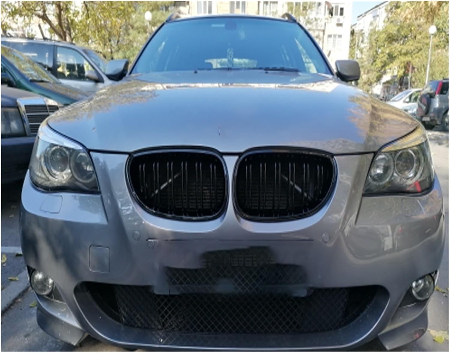 車用フロントバンパーグリル 用 E60 5シリーズ M5 E61 520i 545i 550i 535i 2003-2010 フロントラジェータ グリル 用 E60 用 E61 用 5 シリーズ 2003 2004 2005 2006 2007 2008 2