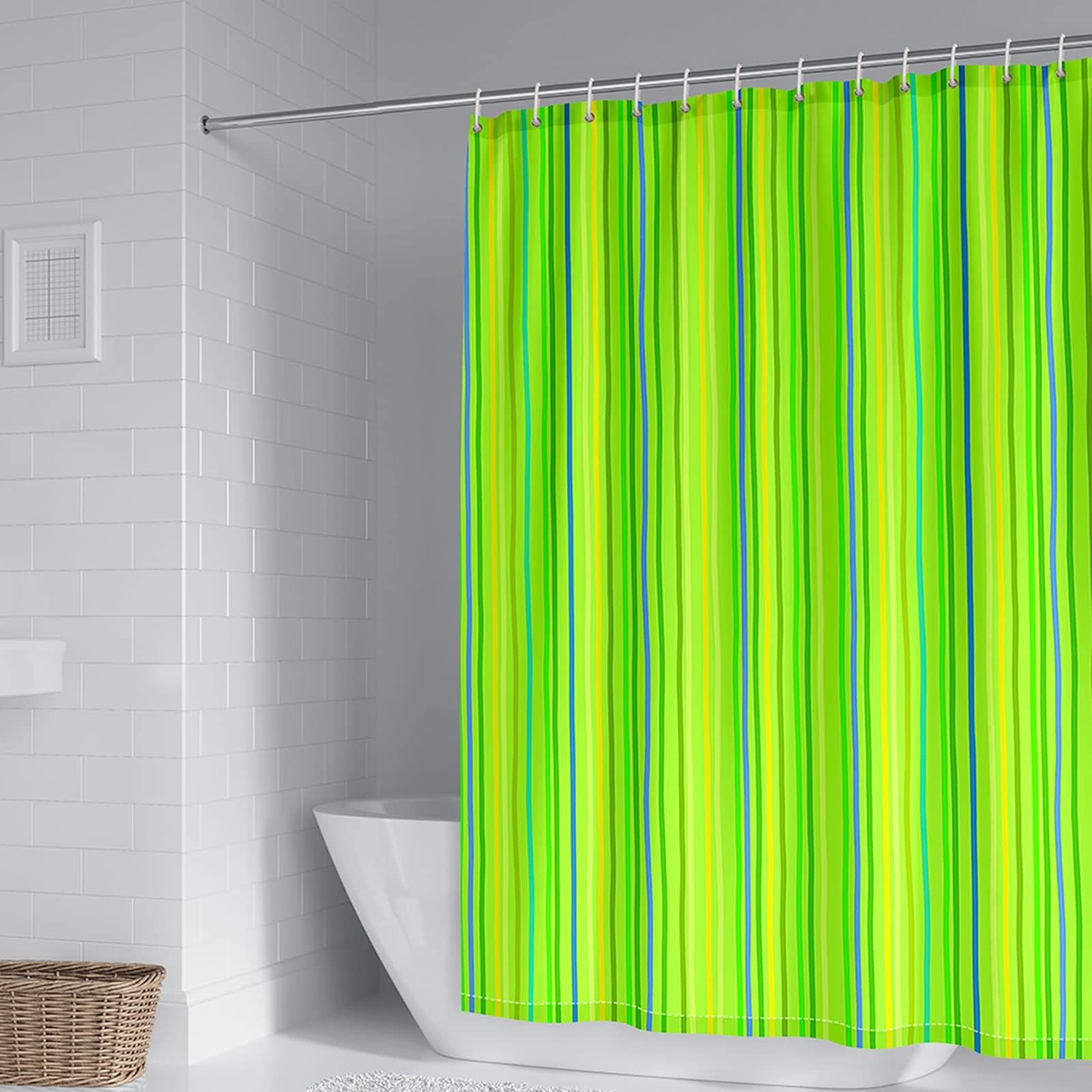 Rideau douche motif à rayures pour salle de bain familiale