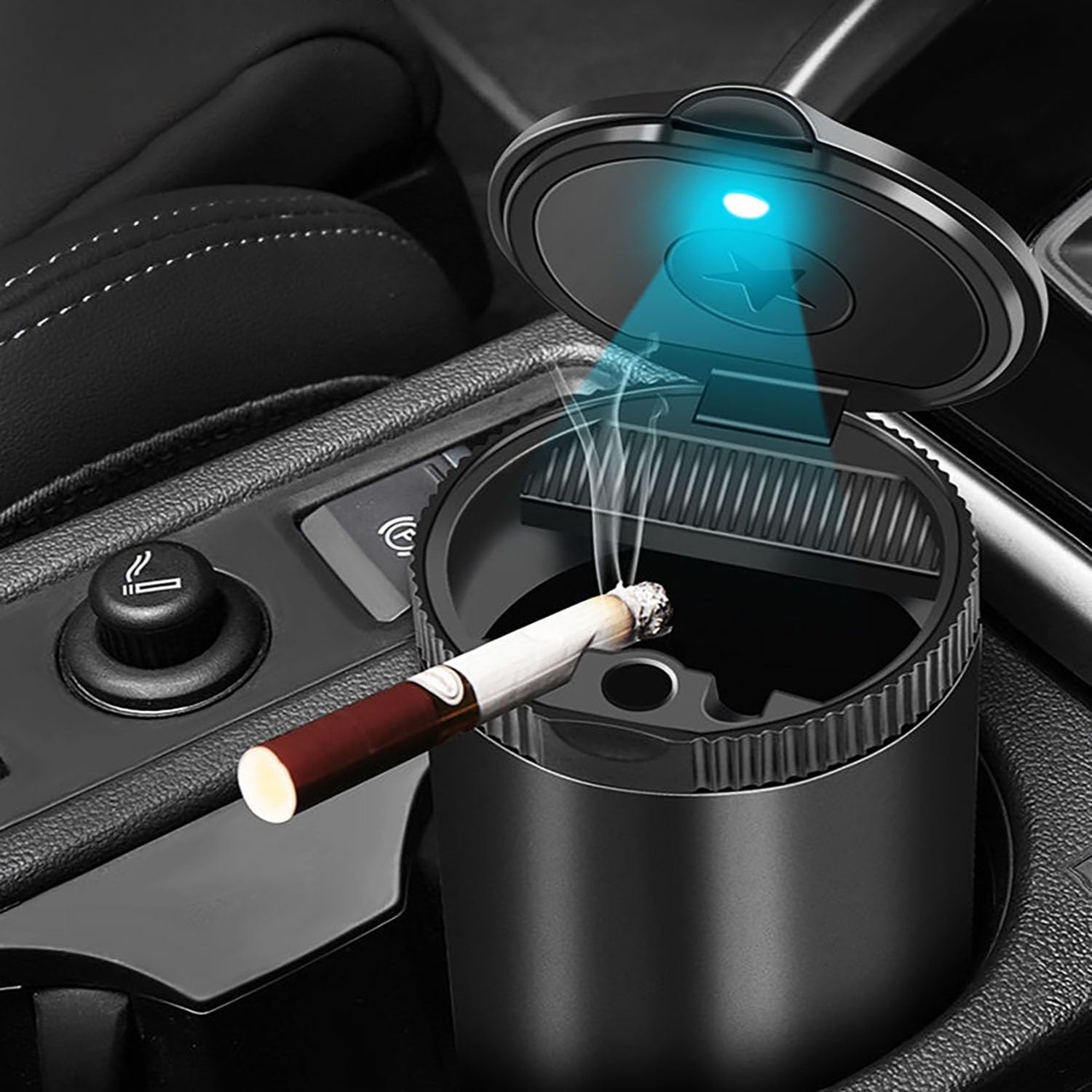 車載灰皿1個 適合ロールスロイス特別カラーエディション用，コンパクトな折りたたみ式で、防塵ゴミ箱で車内を清潔に保ち、LEDライト付き  日本に1台のみのロールス・ロイス ファントム テンパス コレクション。車内は無限に広がる宇宙 | KURU KURA（くるくら） 車用灰皿用ロールスロイス ファントム カリナン ゴースト レイス ドーン車用ポータブル無煙灰皿 車用ゴミ箱インテリアアクセサリー,n