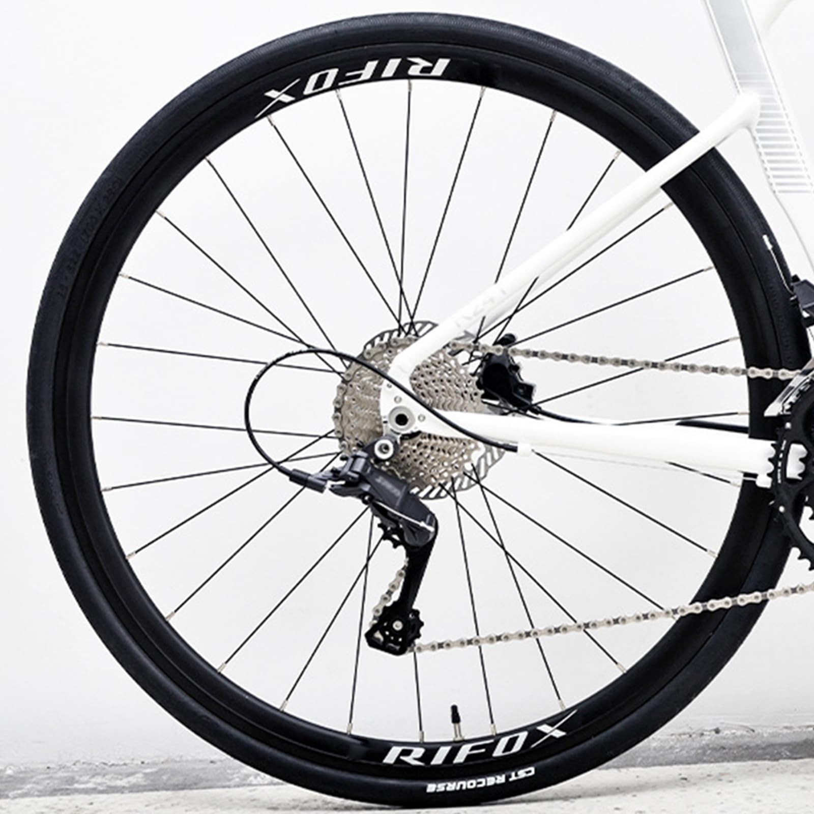 Amazon | 700C ディスクブレーキ ロードバイク用ホイールセット 12X100 
