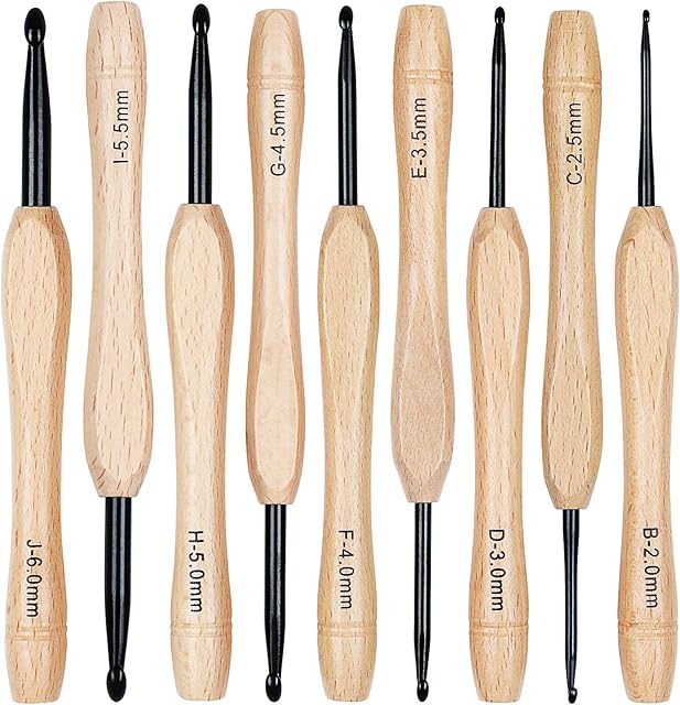 Aeelike Crochet Hooks Set Wooden Handle, Ergonomic Crochet Hooks for Arthritic Hands Full Set 2.0-6.0mm, 9Pcs Black Aluminium Wooden Crochet Needles Crochet Set for Beginners for Women