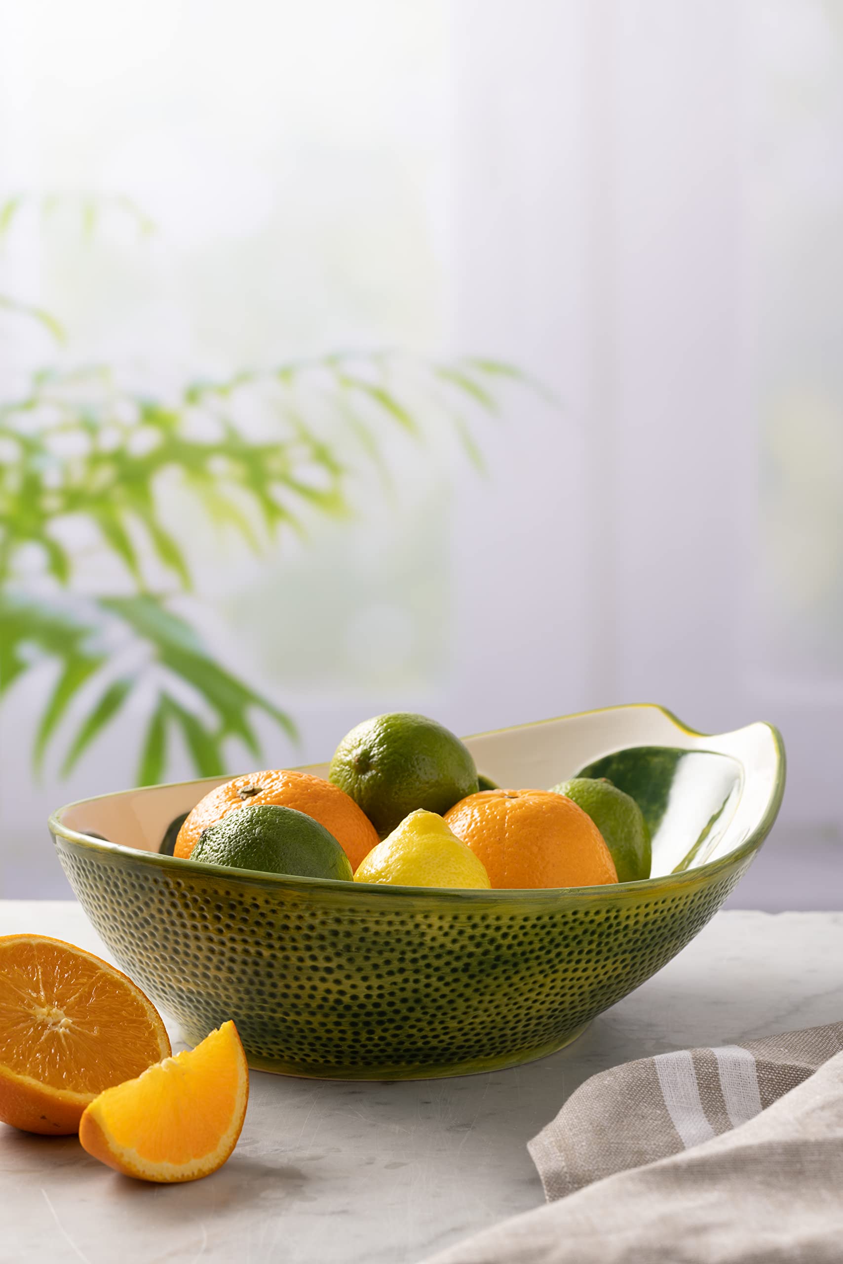 Amazon.com | Typhoon World Foods Lime Oval Bowl (H 9.5 x W 27.5 x