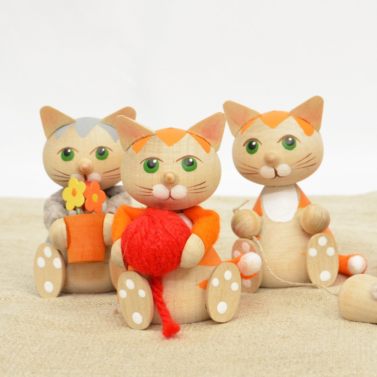 ノルディックギフト Amazon.co.jp: NORDIC GIFT ノルディック・ギフト 赤い毛糸玉を