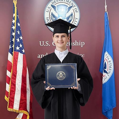 Miniatura 7 de GraduatePro Portacertificado de Ciudadanía Estadounidense 2025 Naturalización Cubierta Acolchada de Cuero Sintético con Gran Sello Dorado de los