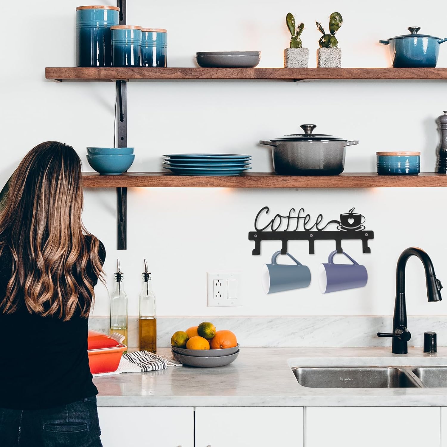 Coffee Mug Wall Rack with 4 Hooks, Black Iron Decorative Kitchen Cup Holder, Wall Mounted Mug Organizer for Home and Bathroom Cup Storage