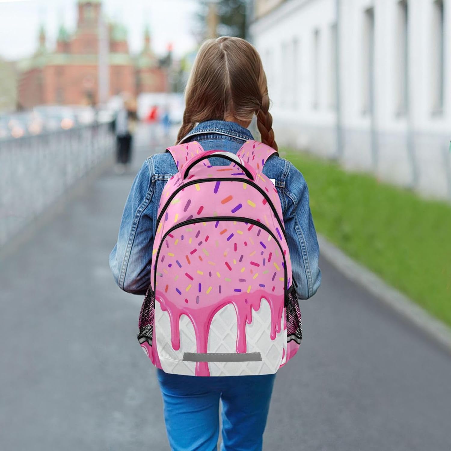 Ice Cream Pink Backpacks with Chest Strap,Lightweight Bookbags 17 Inch, Casual Daypack Bags