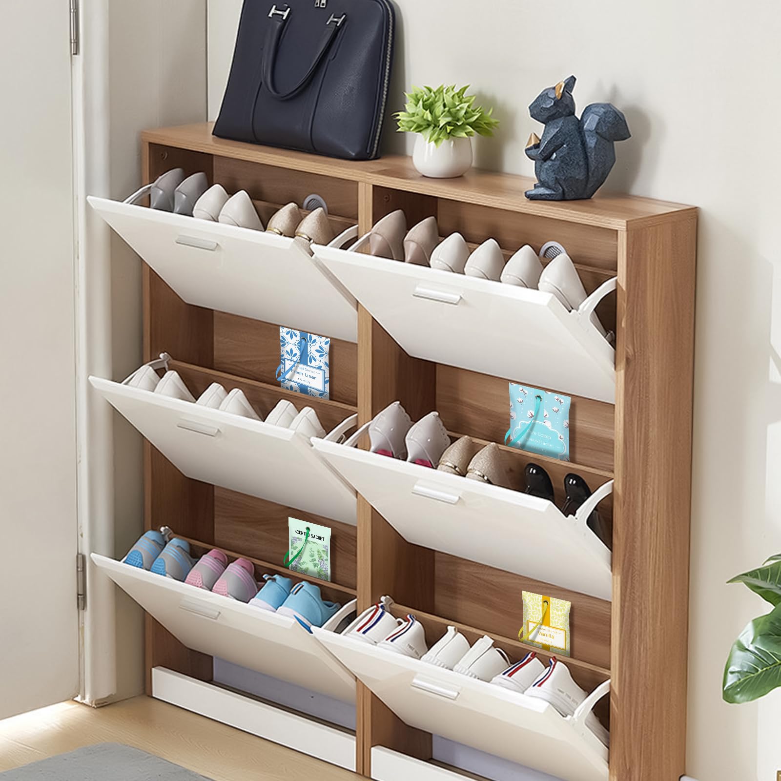 SCENTORINI Scented Sachets, Linen, Cotton, Vanilla, Eucalyptus Sage, 4 Fragrance for Wardrobe Drawers, Closets, Cupboard, 16 Pack - Image 4