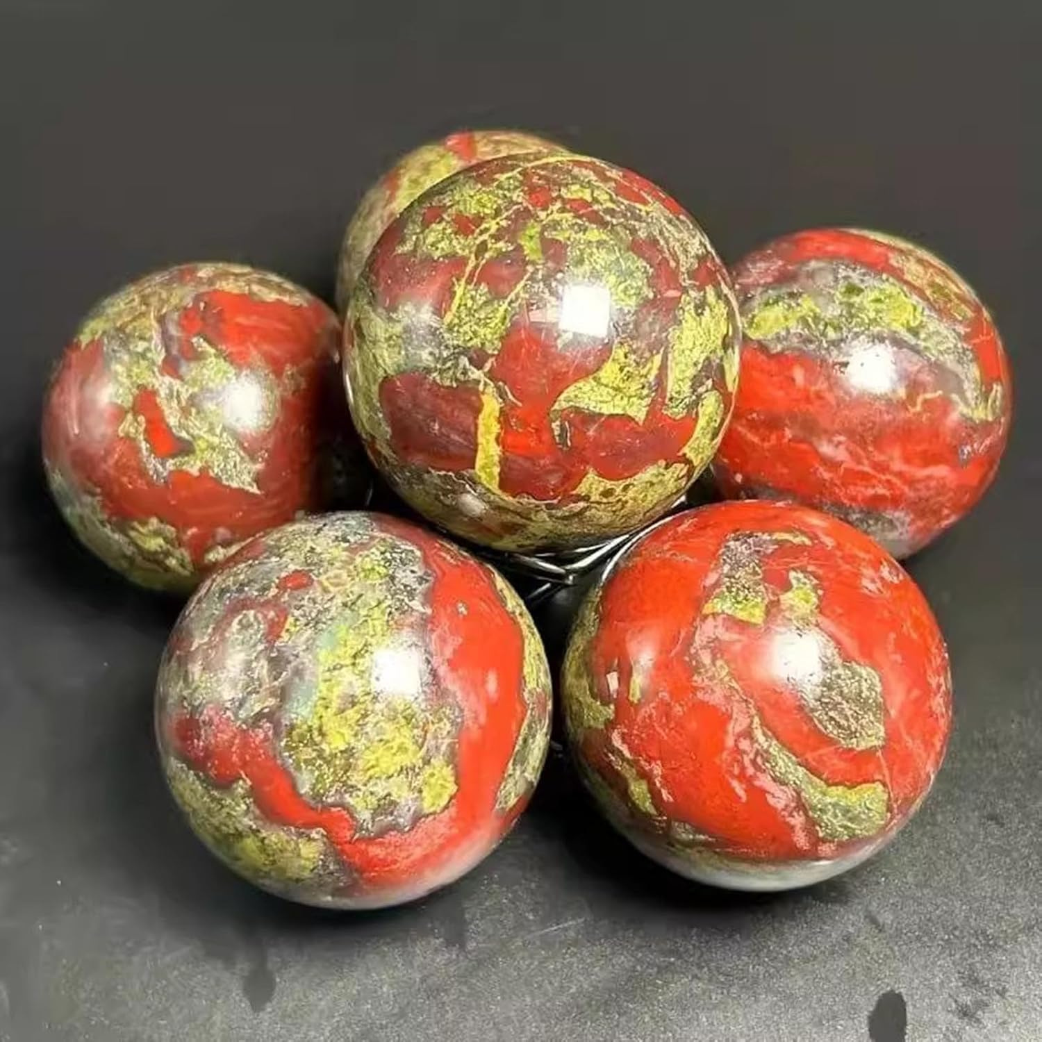 1pc Dragon Blood Stone Stone Sphere for Home Decor, Green Rock Quartz Crystal Ball Sculpture Figurine for Fengshui, Divination,Gifts,45~50mm