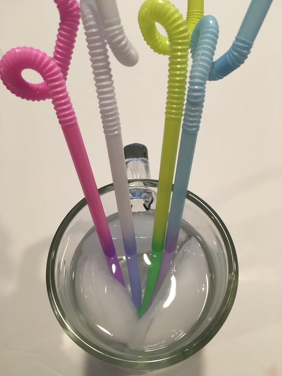 FunFlex Color Change Disposable Straws That Stretch and Bend - 2 pk - Image 2