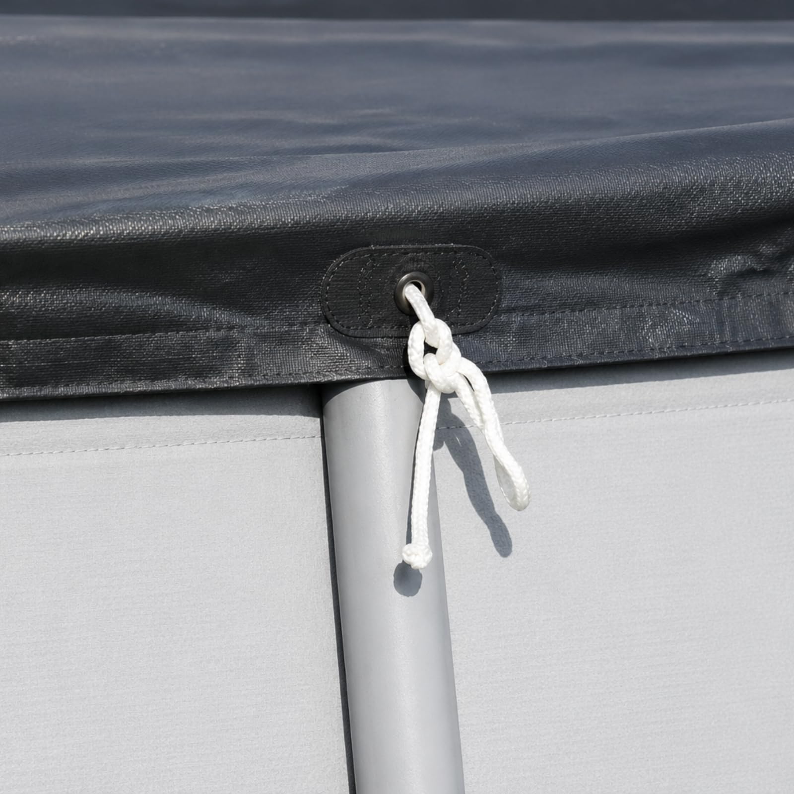 Telo Copertura Piscina Rettangolare in PVC Impermeabile, Nera, con Fori di Drenaggio e Corde di Fissaggio Incluse (732x366 cm)