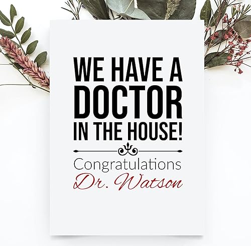 Tarjetas de graduación personalizadas para médico, tarjeta de felicitación personalizada para hija o hijo, tenemos un médico en la casa, regalos de