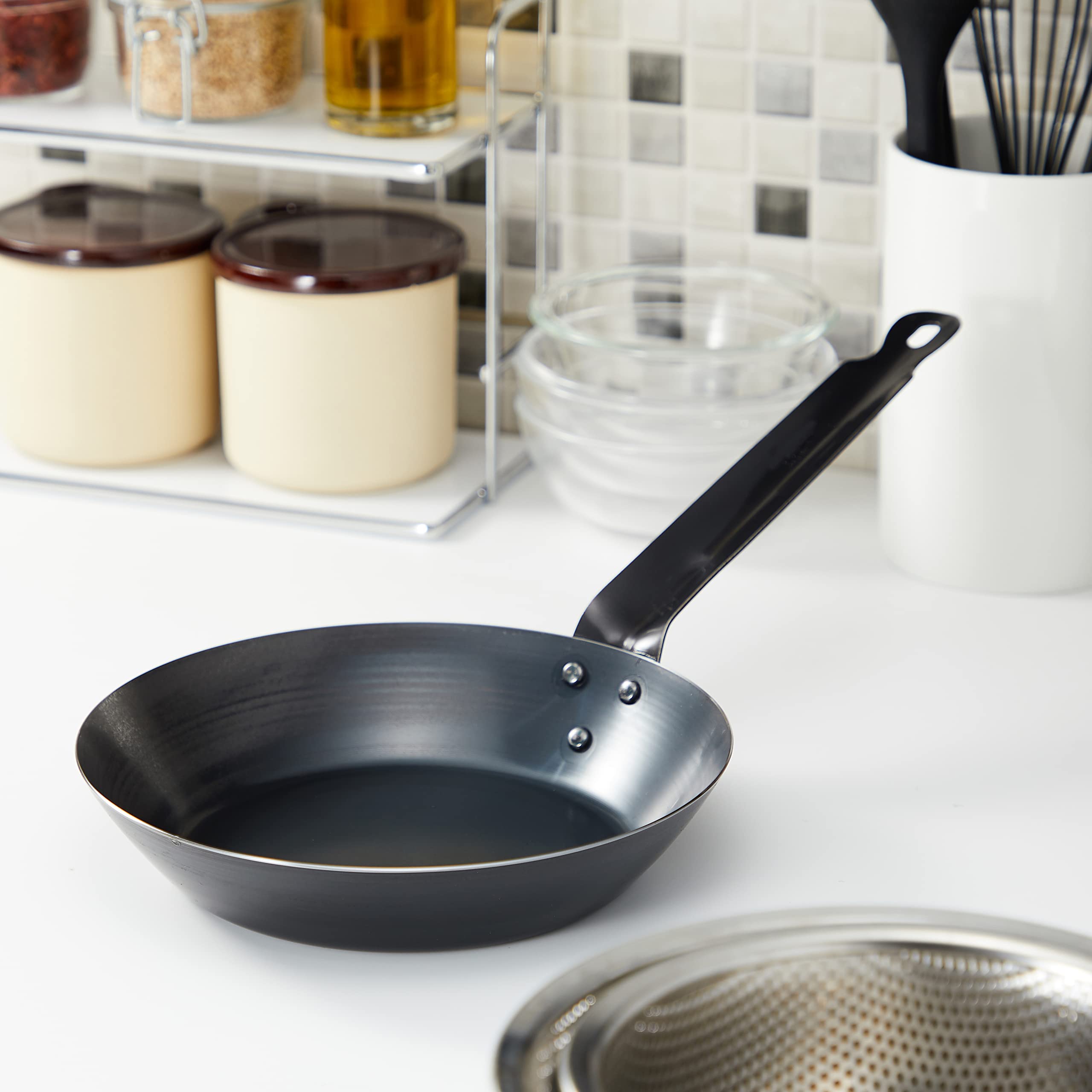 Amazon.co.jp: 中尾アルミ製作所 キング 鉄 フライパン 20cm : ホーム