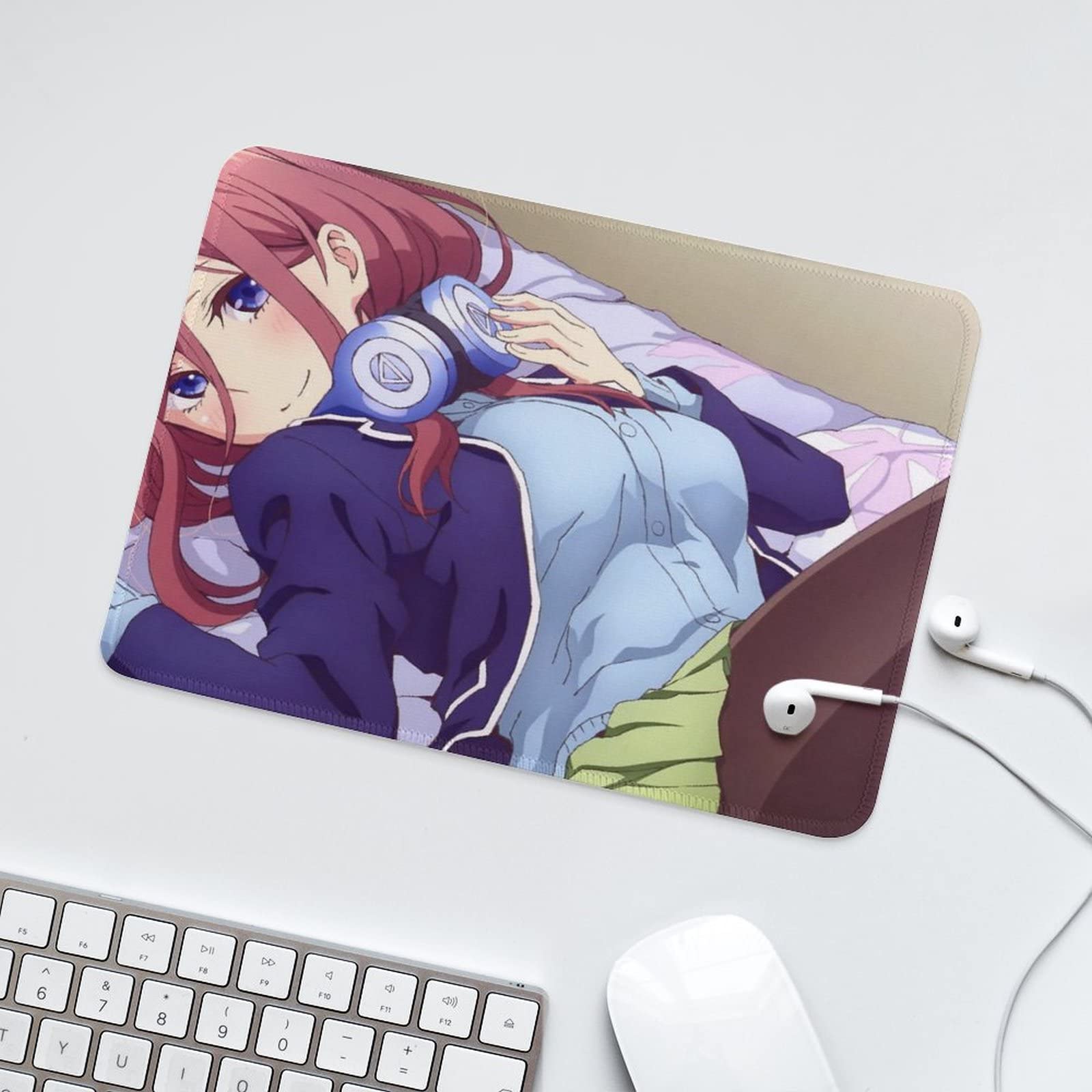 Amazon.co.jp: 五等分の花嫁 中野三玖 小型マウスパッド ゲーム