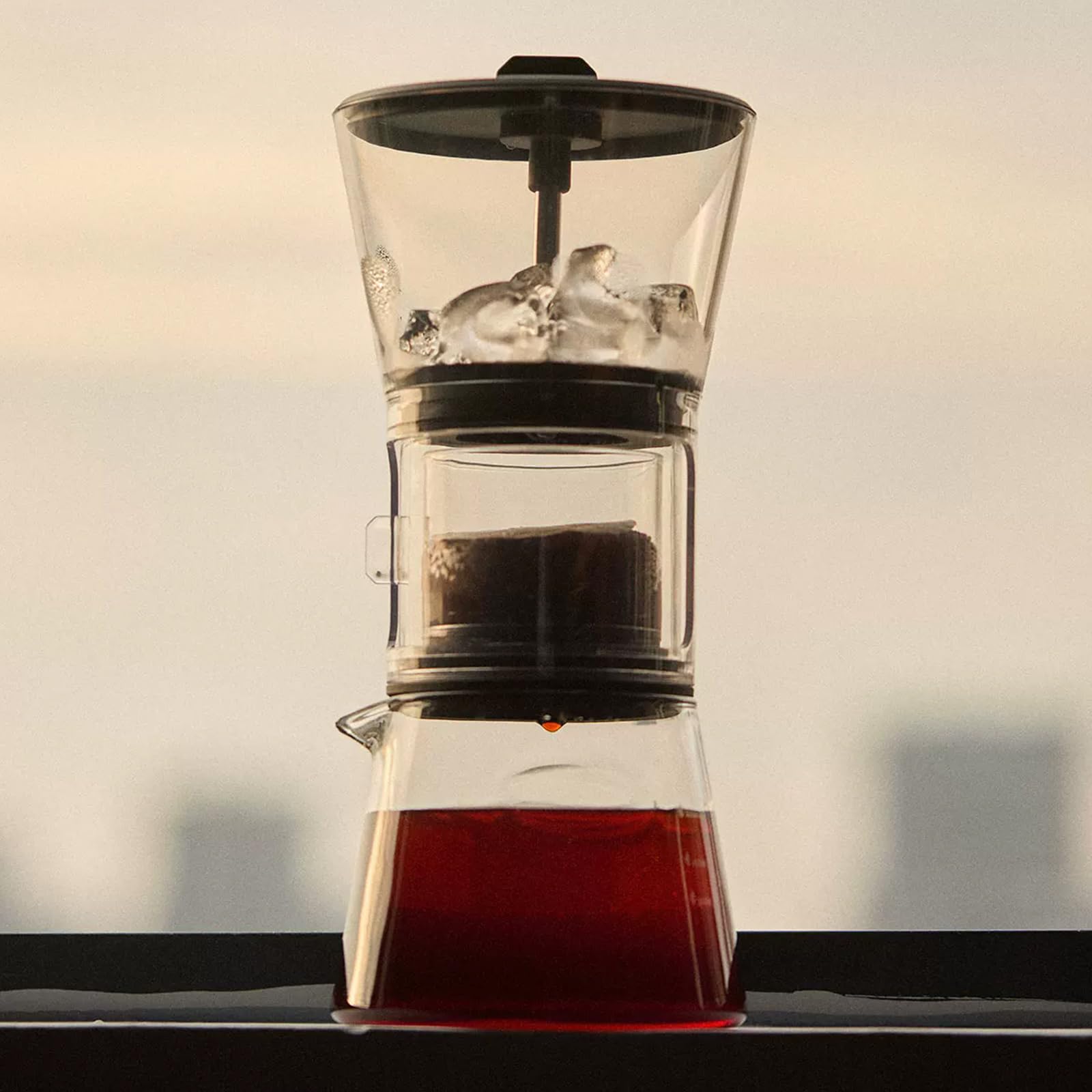 Ekspres do kawy Cold Brew, ekspres do kawy z 6 regulacjami prędkości kroplówki, szklany dzbanek 600 ml, zaparzenia 2-5 filiżanek, idealny do barów, klubów, imprez