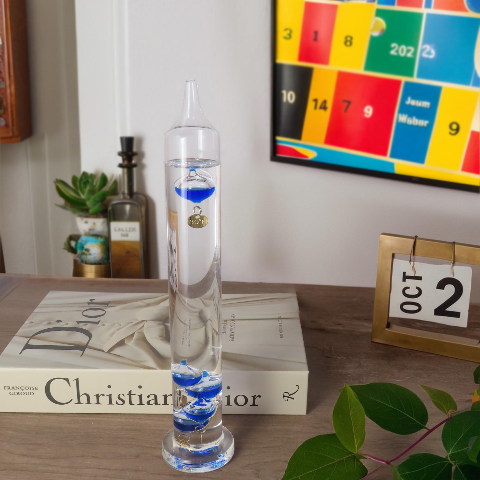 Lily's Home Termometro Galileo in vetro blu da 28 cm con etichette dorate da 64ºF a 80ºF, regalo ideale per amici e familiari, decorazione per interni ed esterni