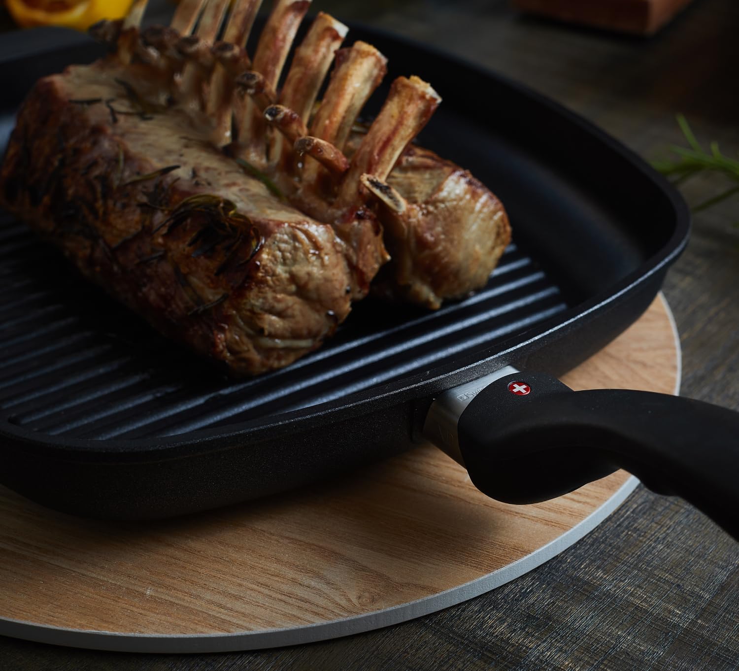 Swiss Diamond Nonstick Square Grill Pan – 9.5” x 9.5” Diamond-Coated, Oven Safe, Made in Switzerland