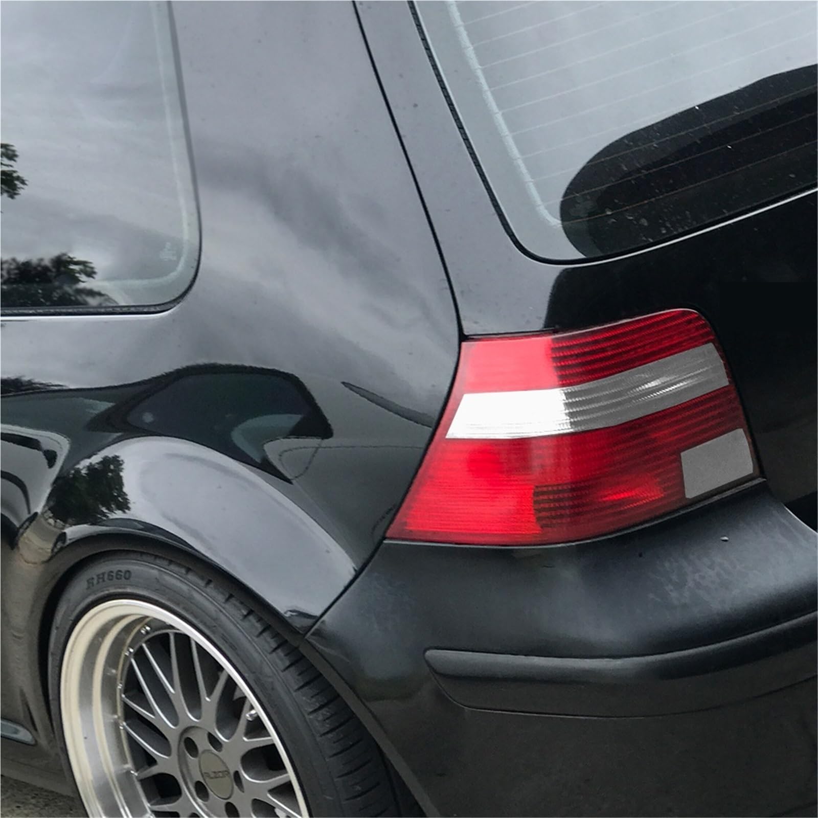 Lampa tylna zespolona Obudowa tylnego światła ciężarówki do VW Golf 4 Akcesoria samochodowe tylne światła LED(Right,Grey Red)