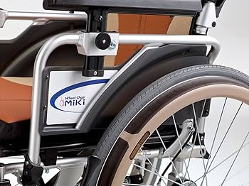 Amazon | ミキ 自走型コンパクトモジュール車いす SKT-1000 レッド 40